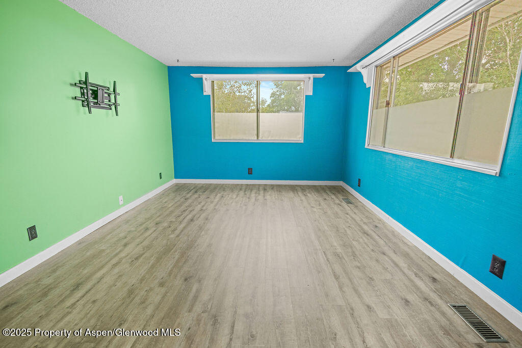 562 Rose Street Property Photo 24