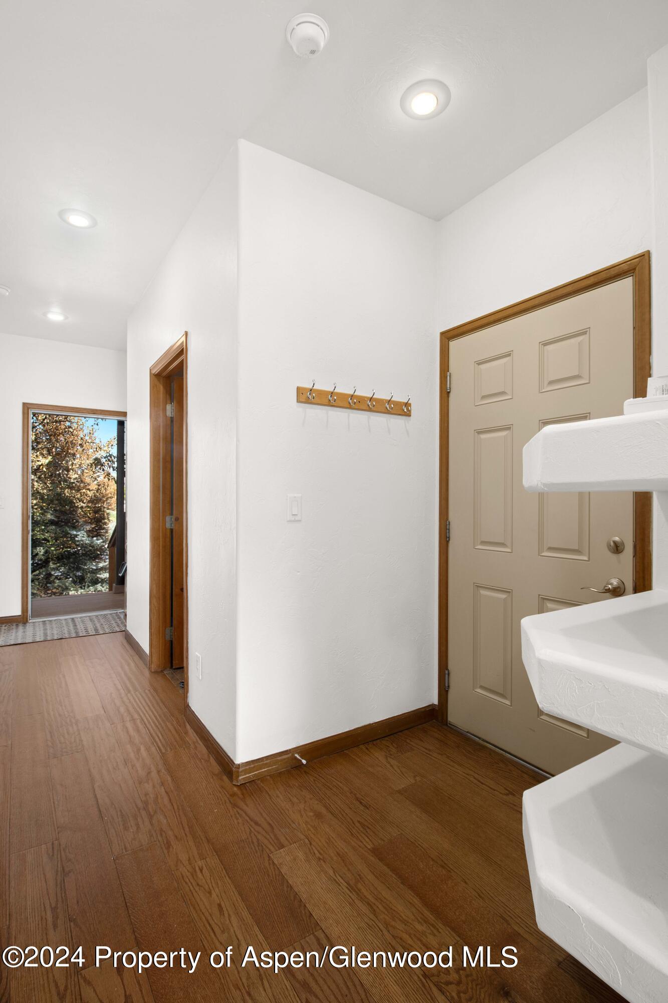 189995 Property Photo 13