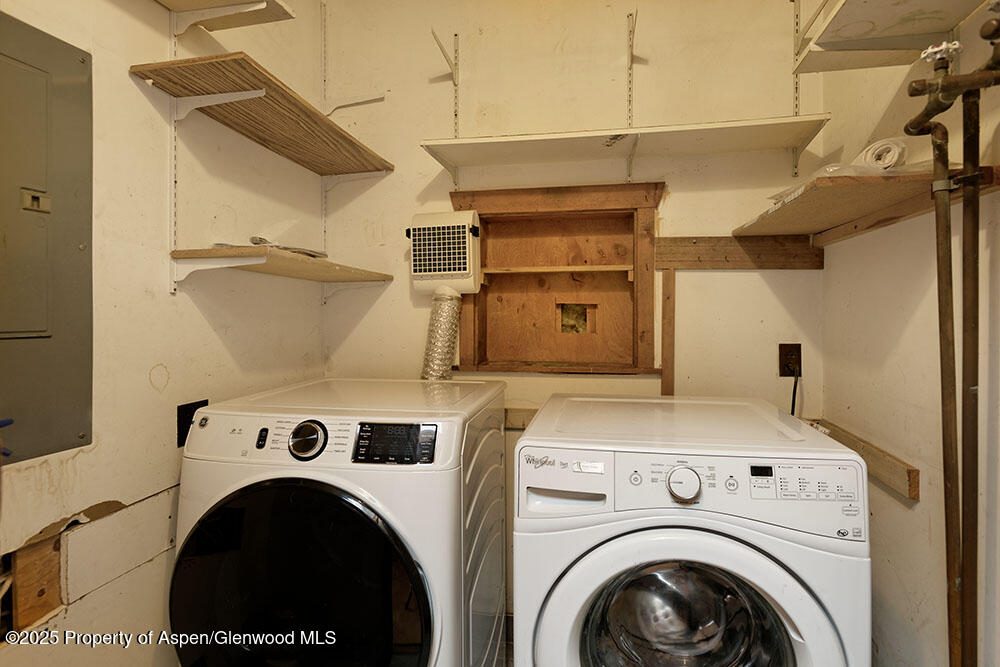 311 Midland Avenue Property Photo 19