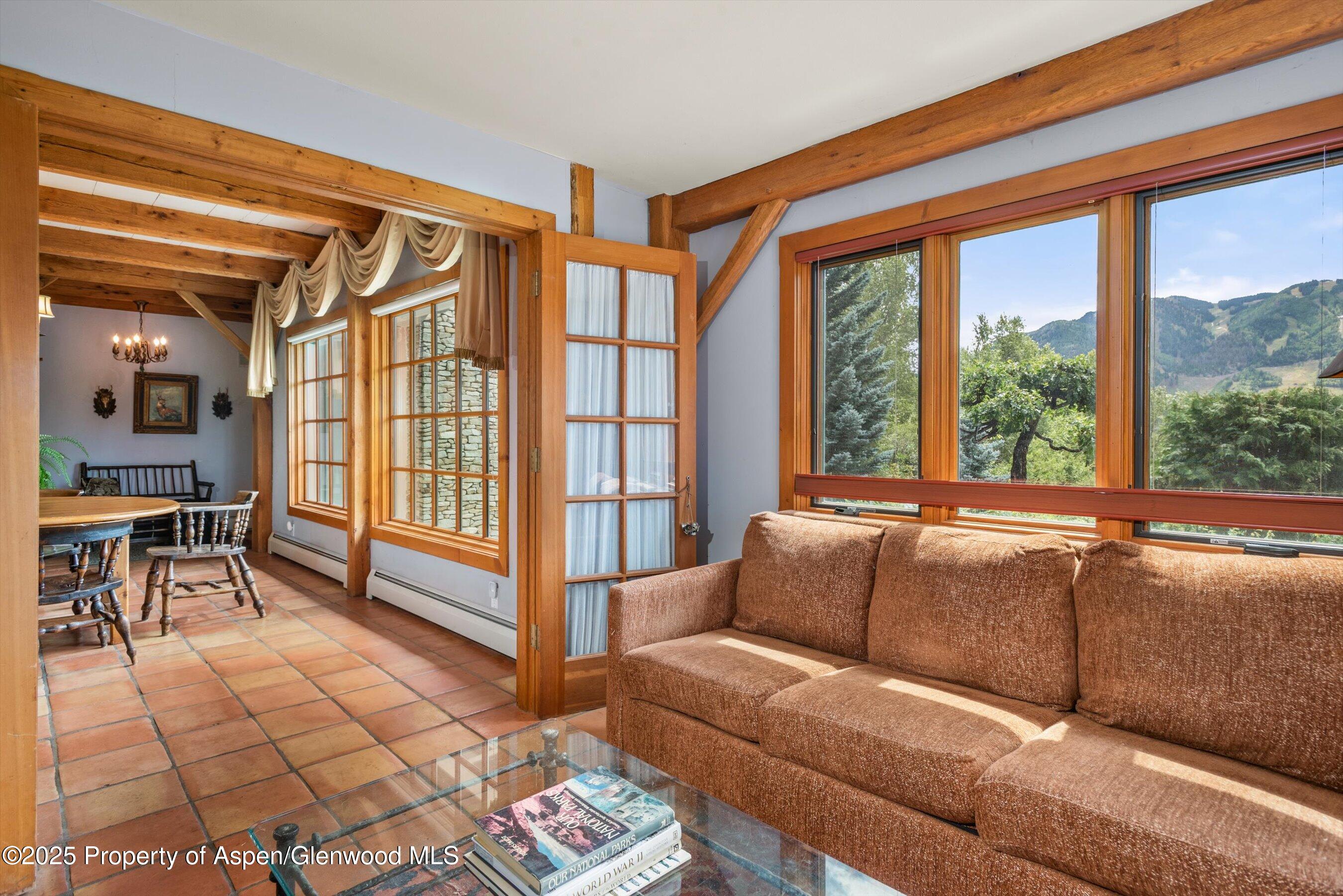 927 Red Mountain Road Property Photo 13