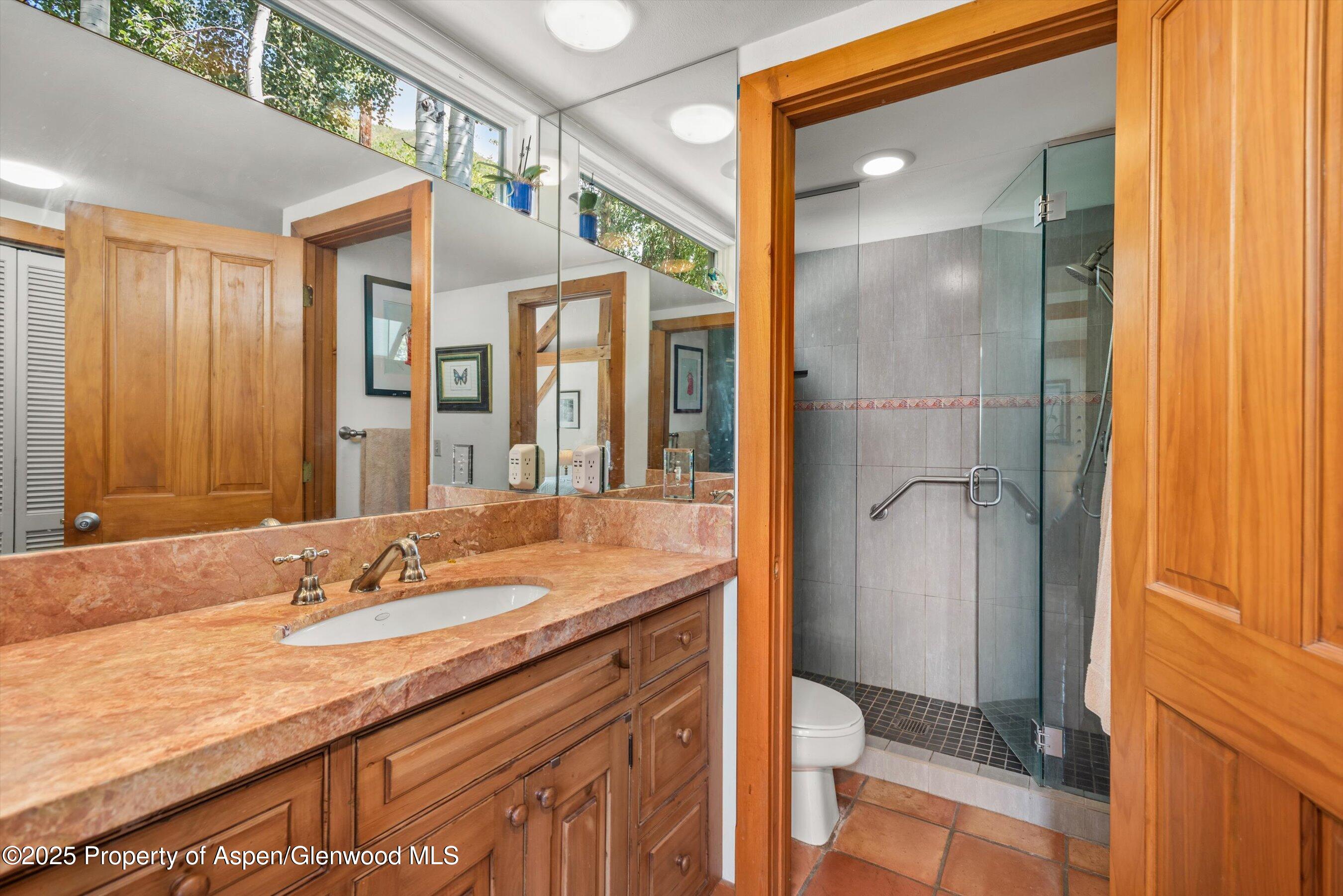 927 Red Mountain Road Property Photo 19