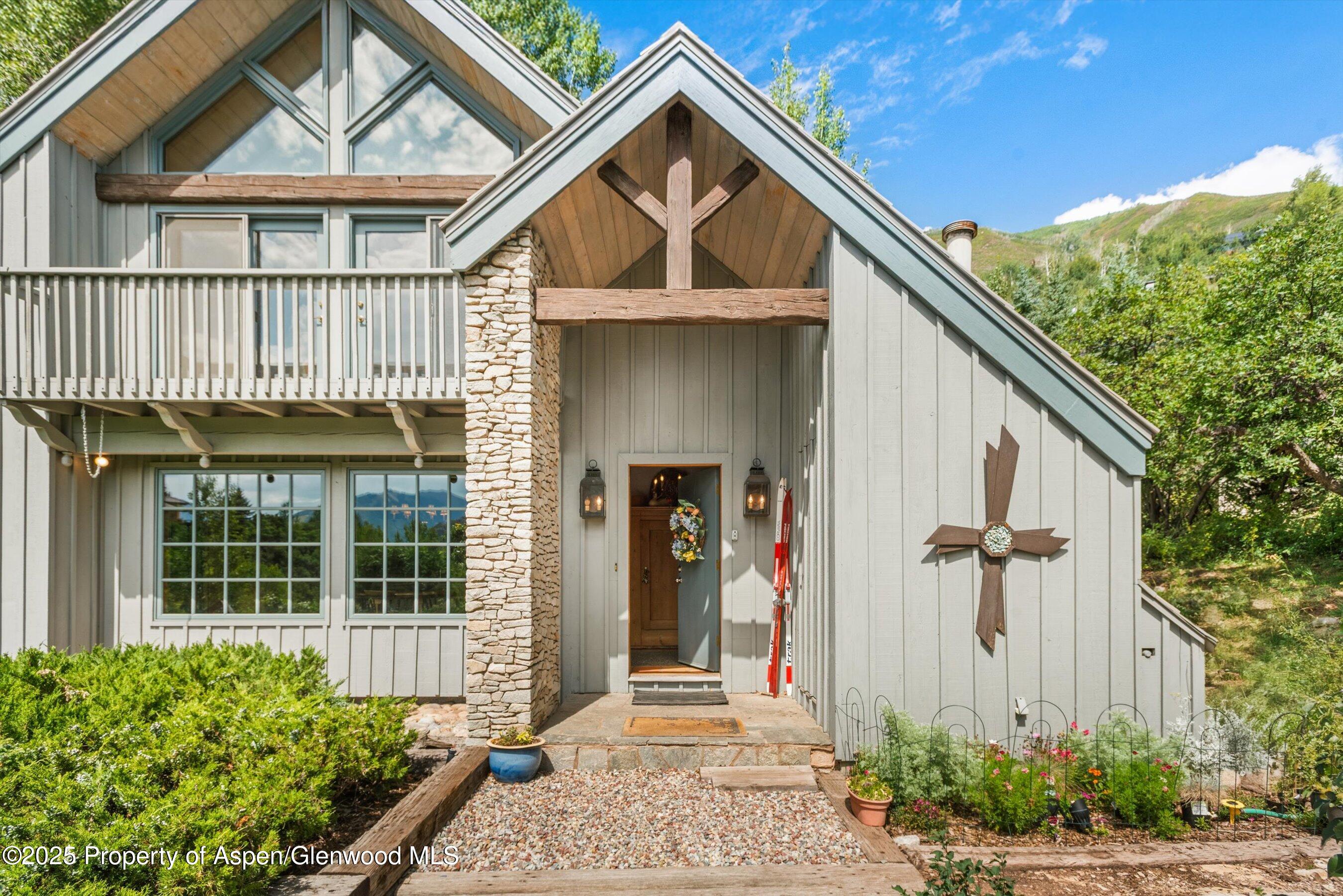 927 Red Mountain Road Property Photo 37