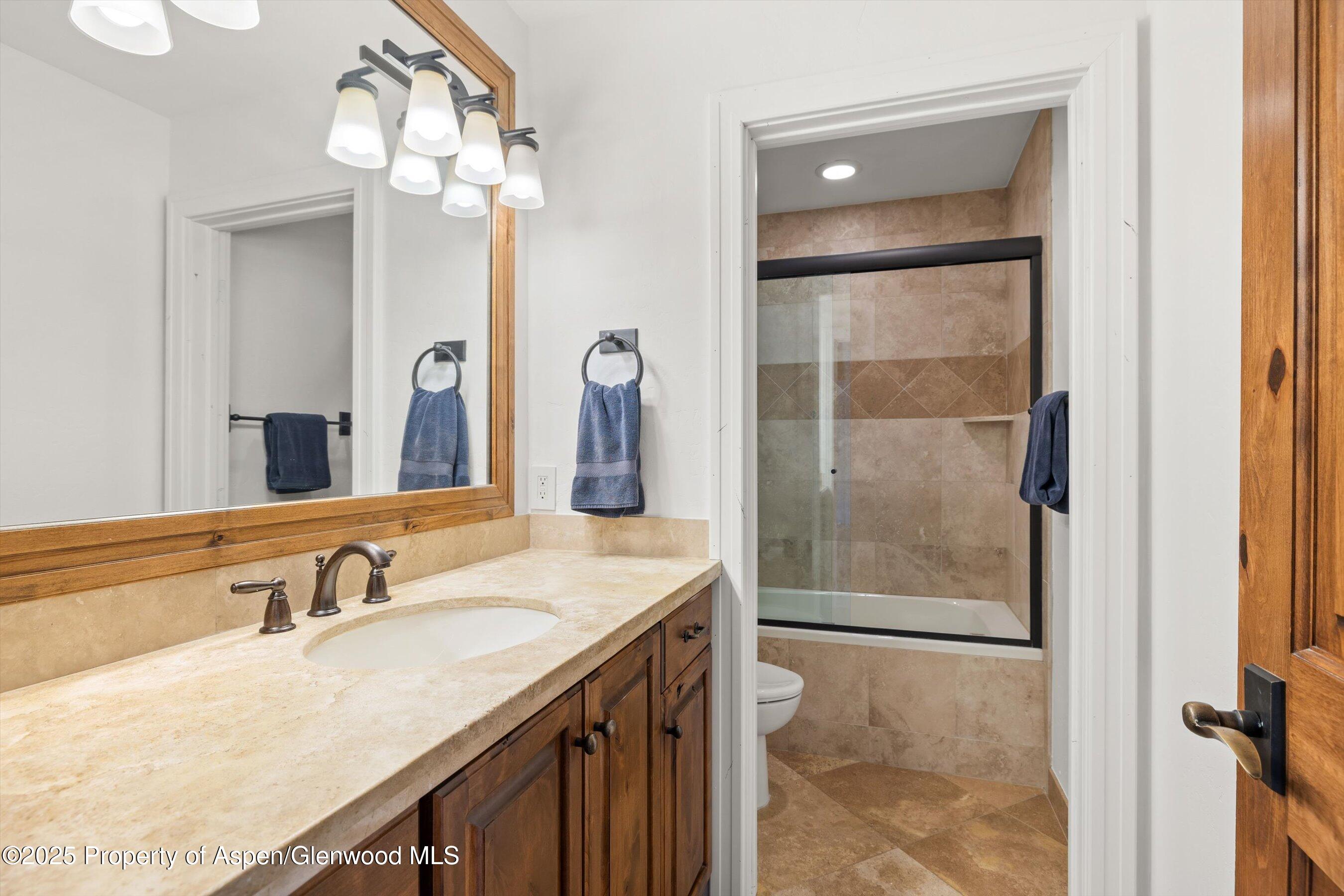 41 Choke Cherry Court Property Photo 17