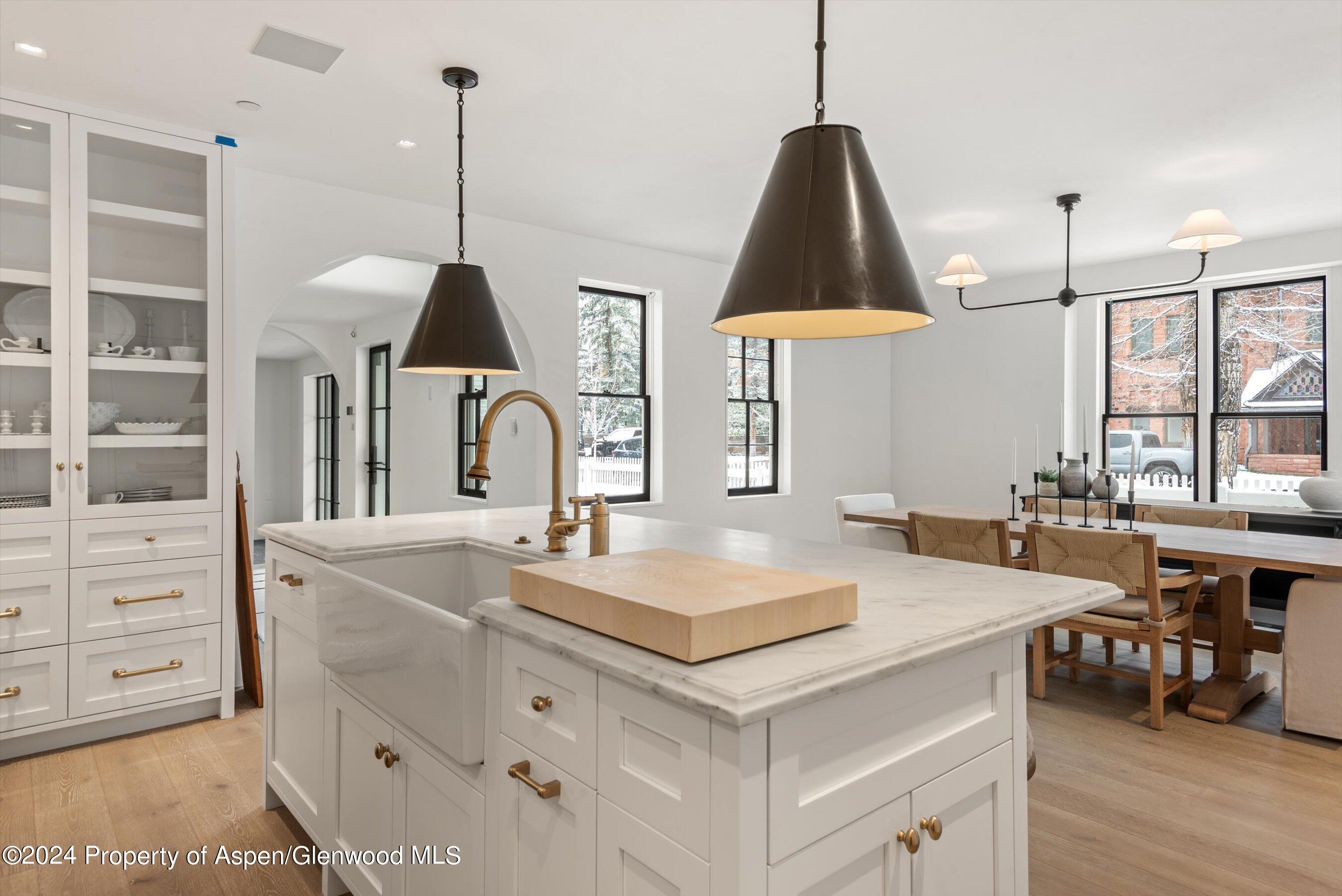 134 E Bleeker Street Property Photo 13