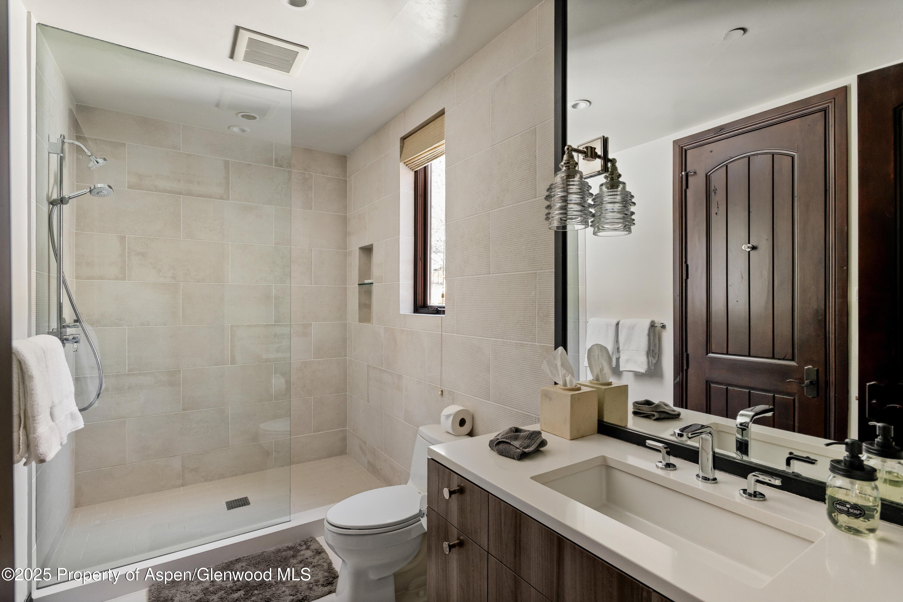 42553 Highway 82 Property Photo 8