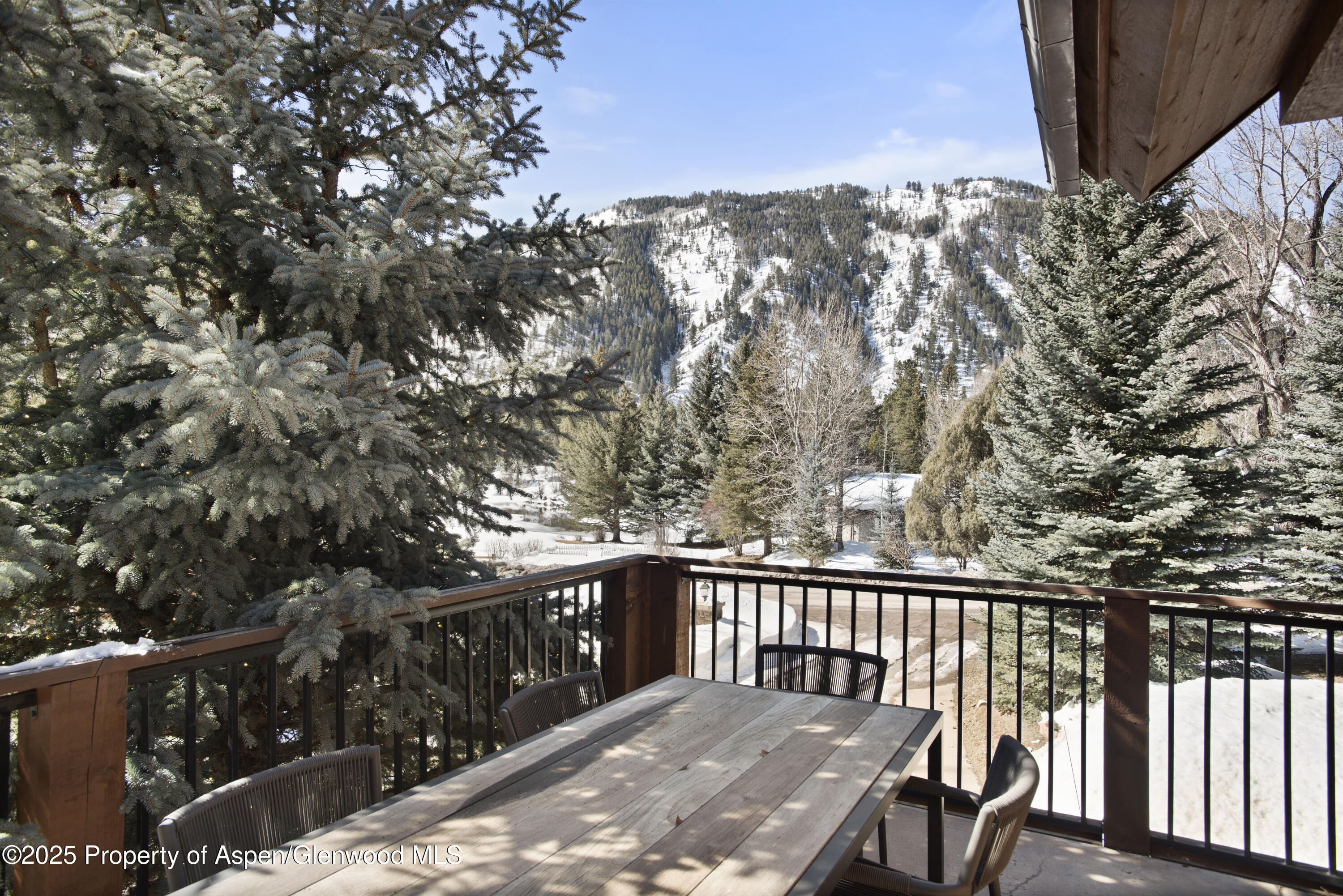 42553 Highway 82 Property Photo 15