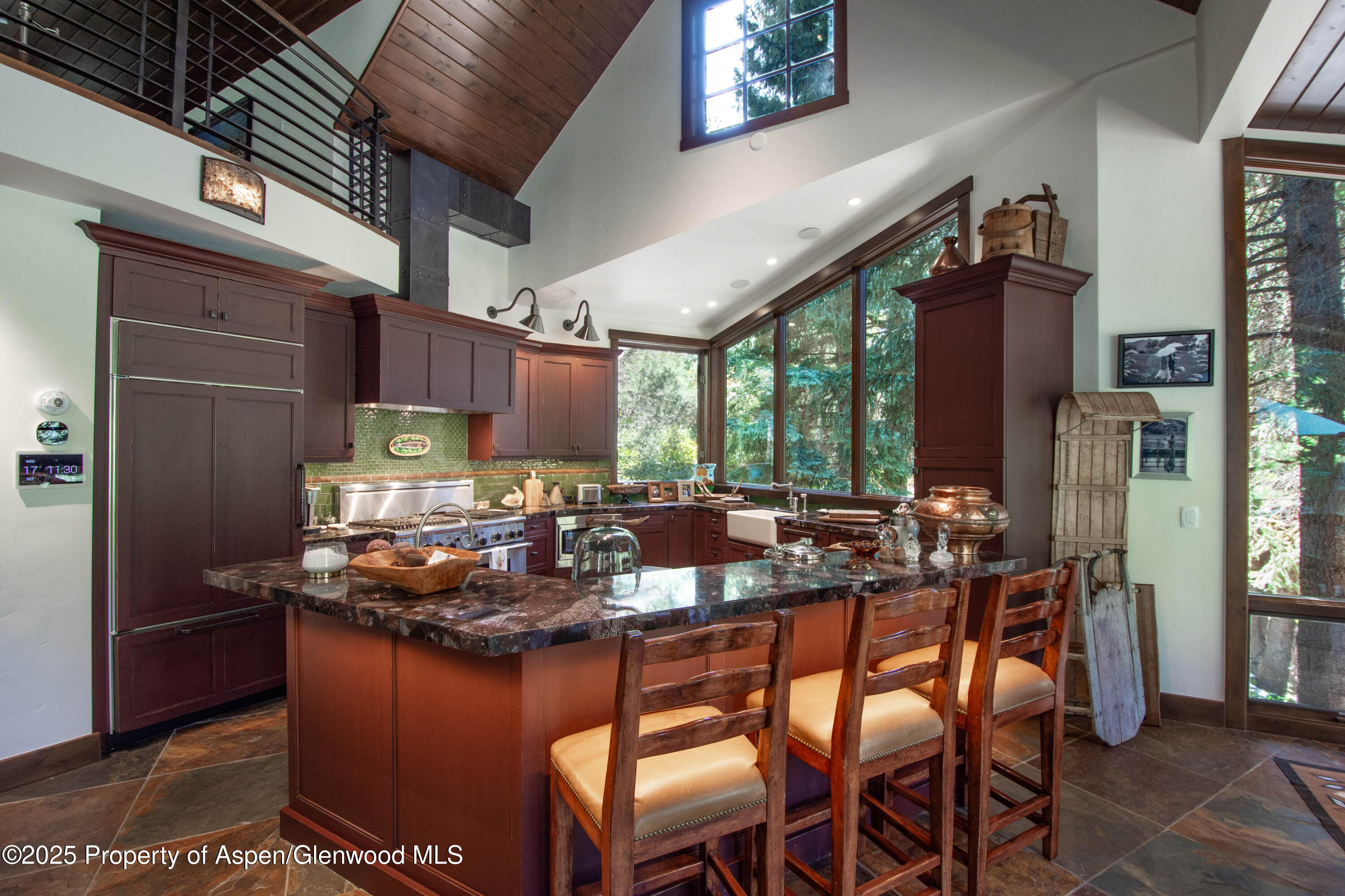 4076 Lower River Road Property Photo 14