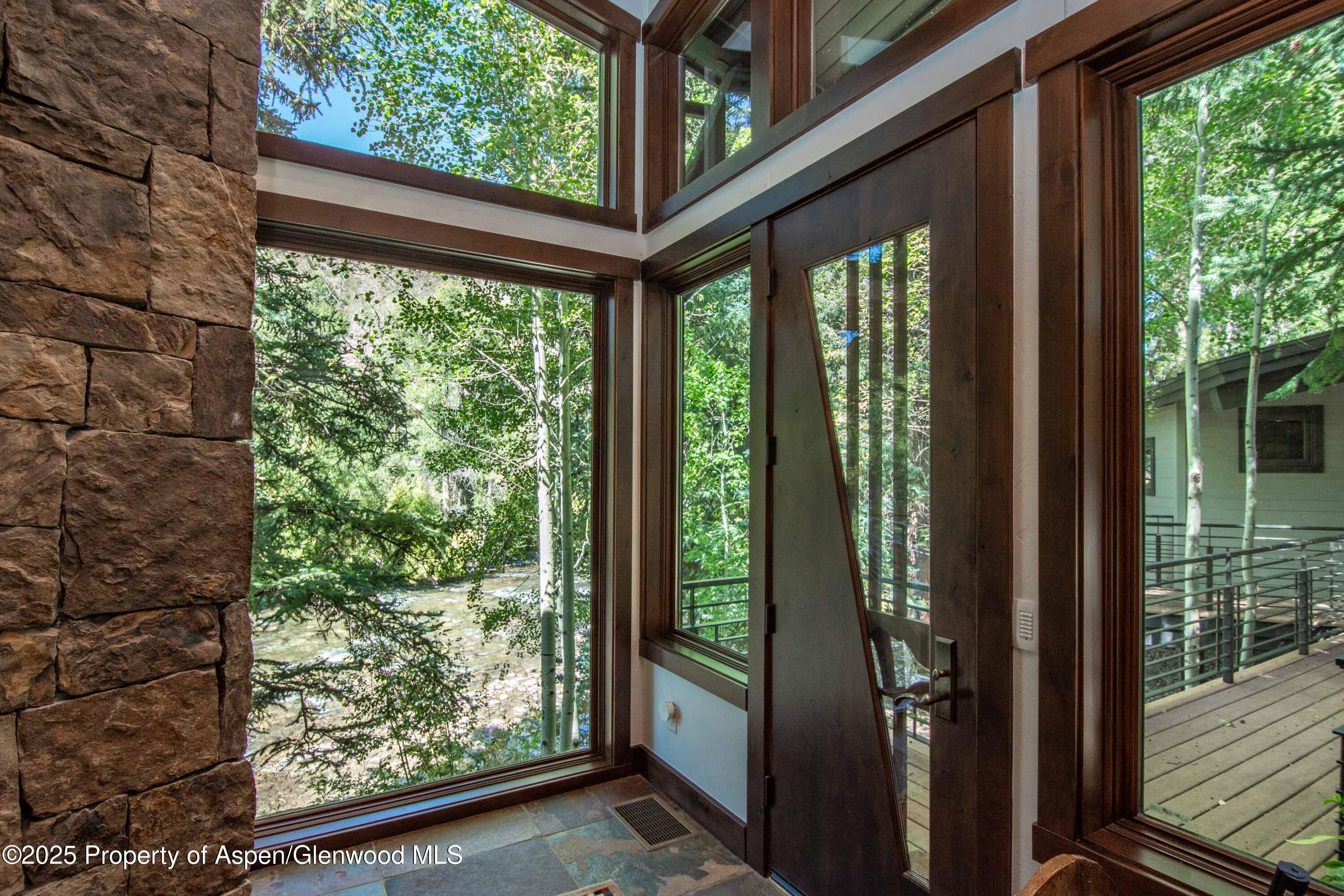 4076 Lower River Road Property Photo 22