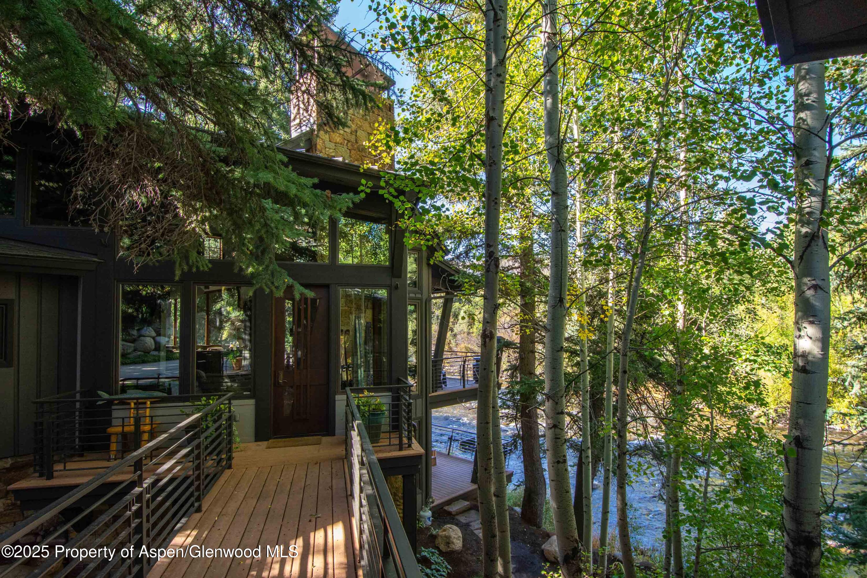 4076 Lower River Road Property Photo 23