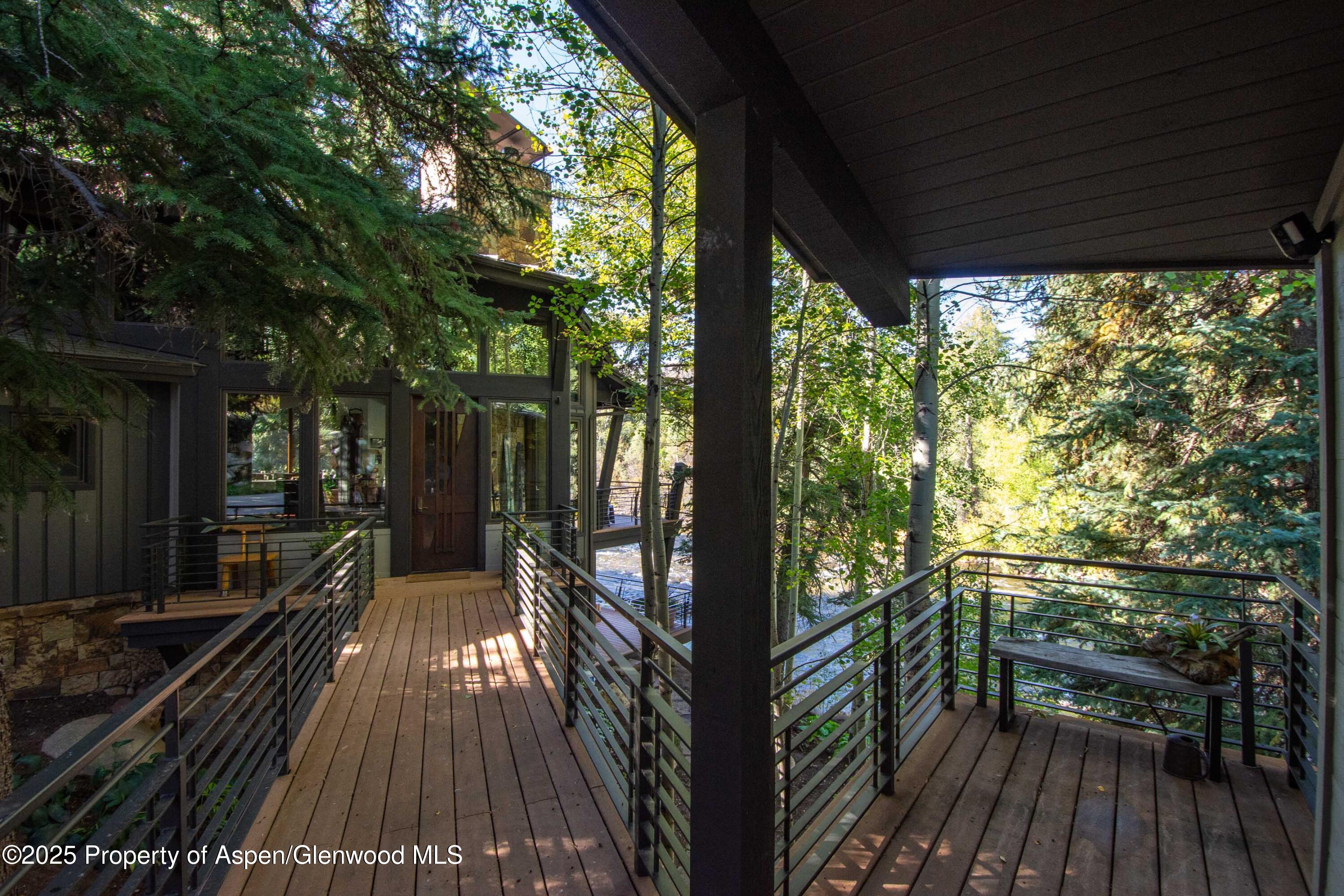 4076 Lower River Road Property Photo 24