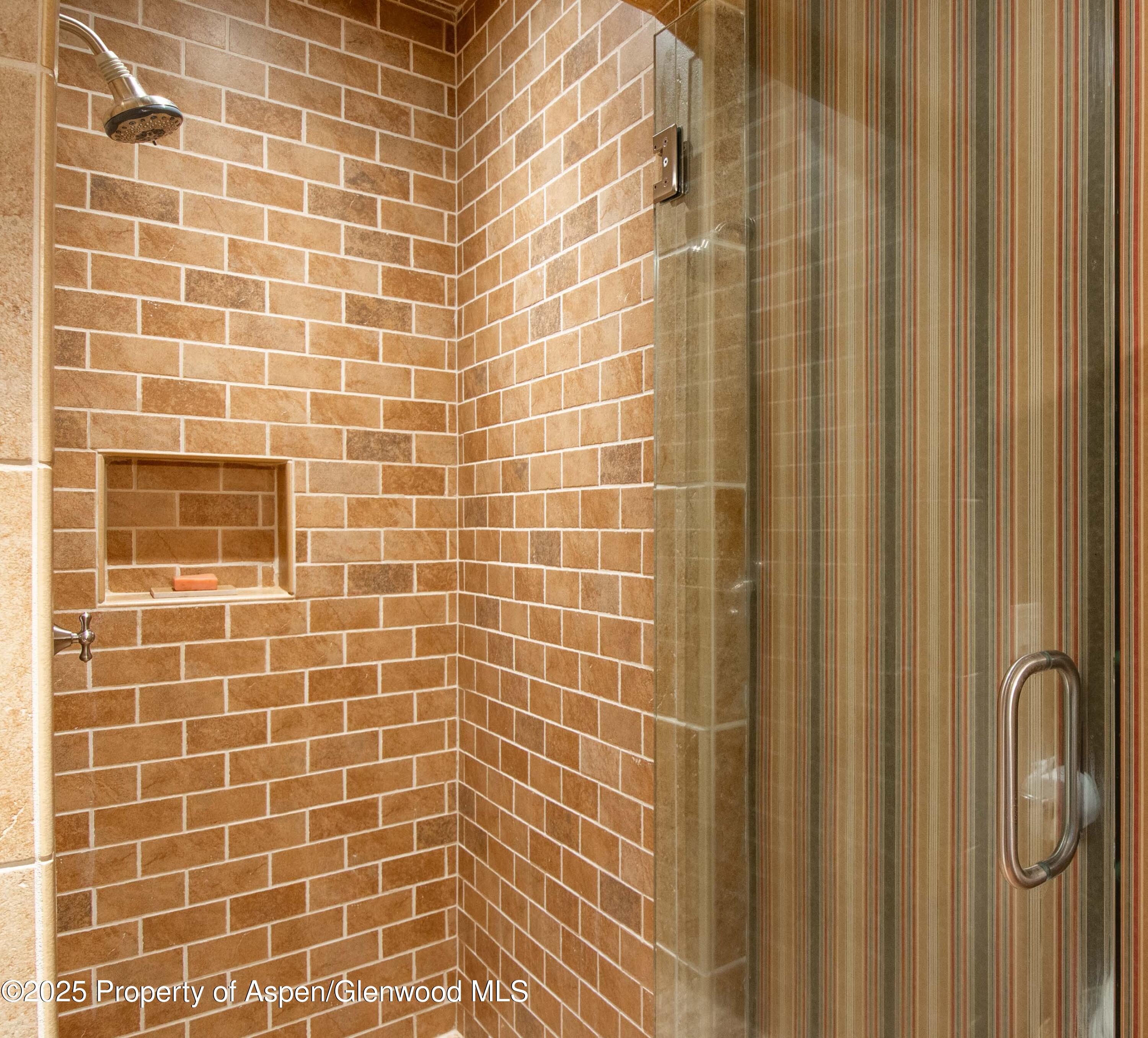 4076 Lower River Road Property Photo 40