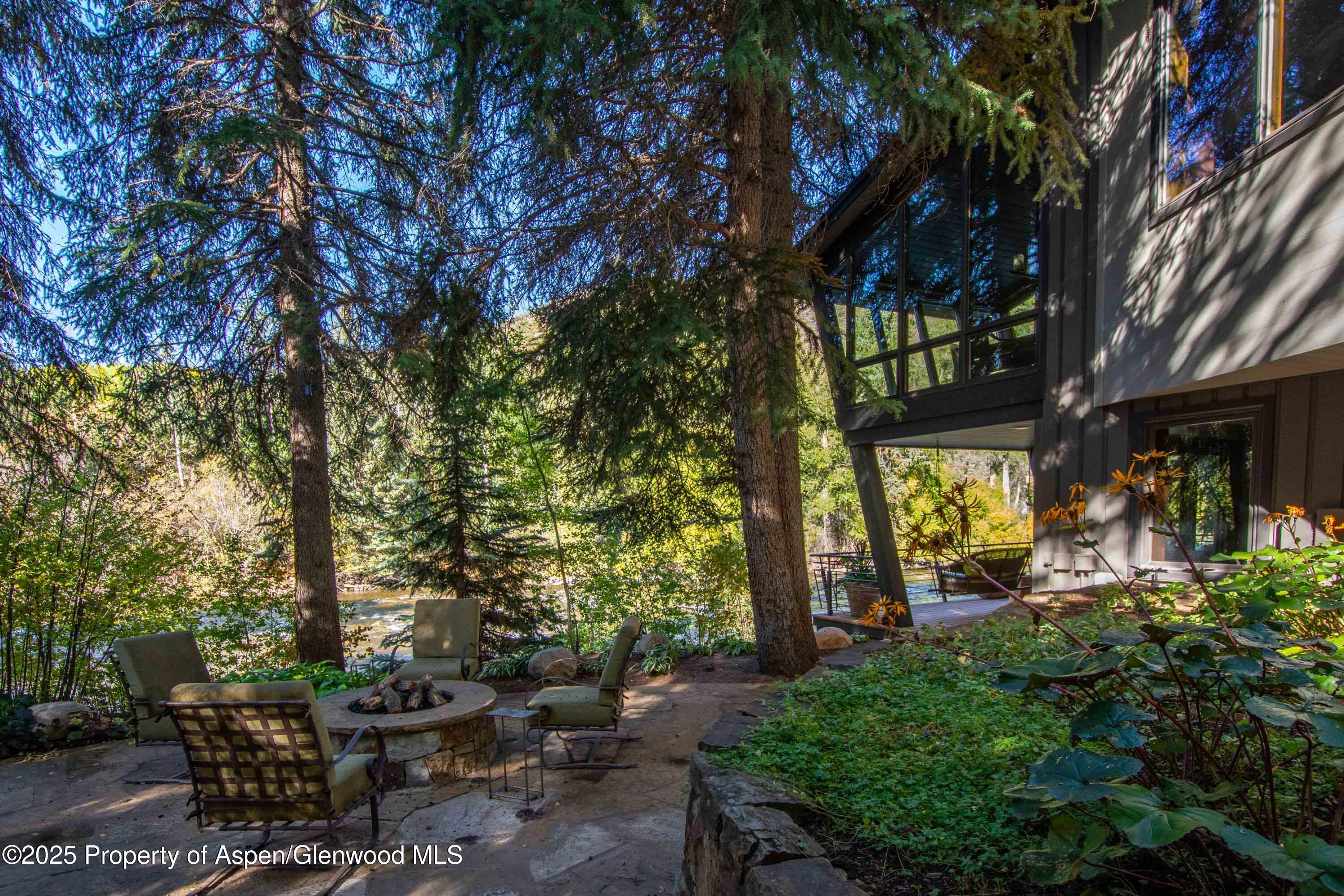 4076 Lower River Road Property Photo 54