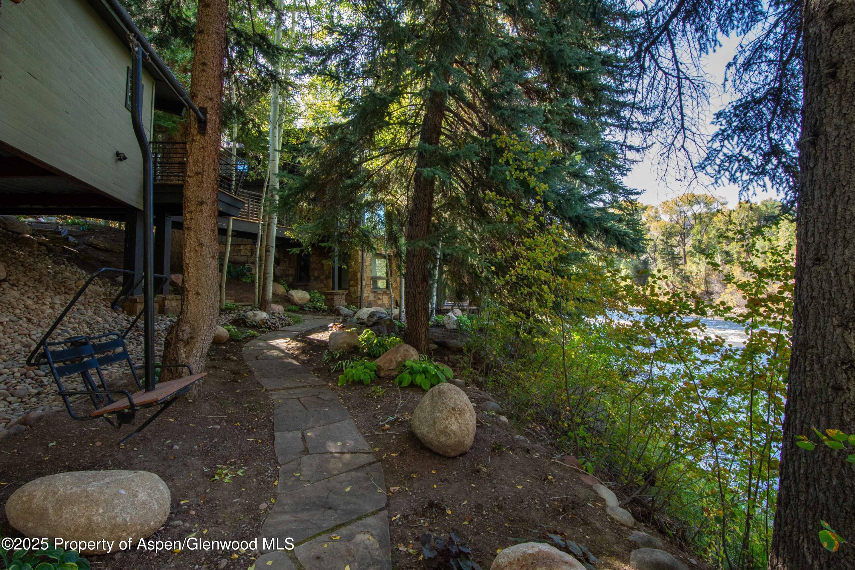 4076 Lower River Road Property Photo 59