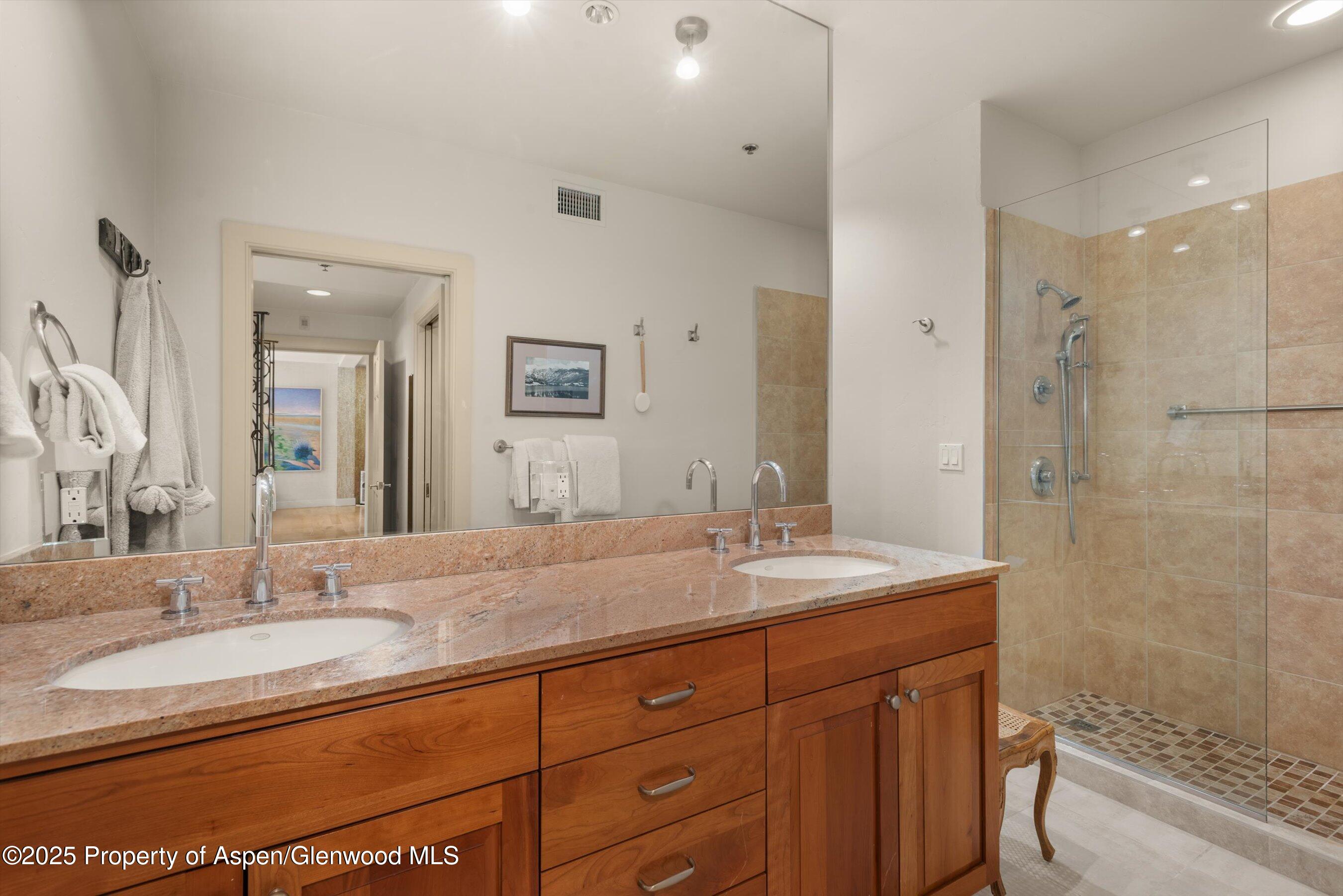 227 Midland Avenue 22 Property Photo 28