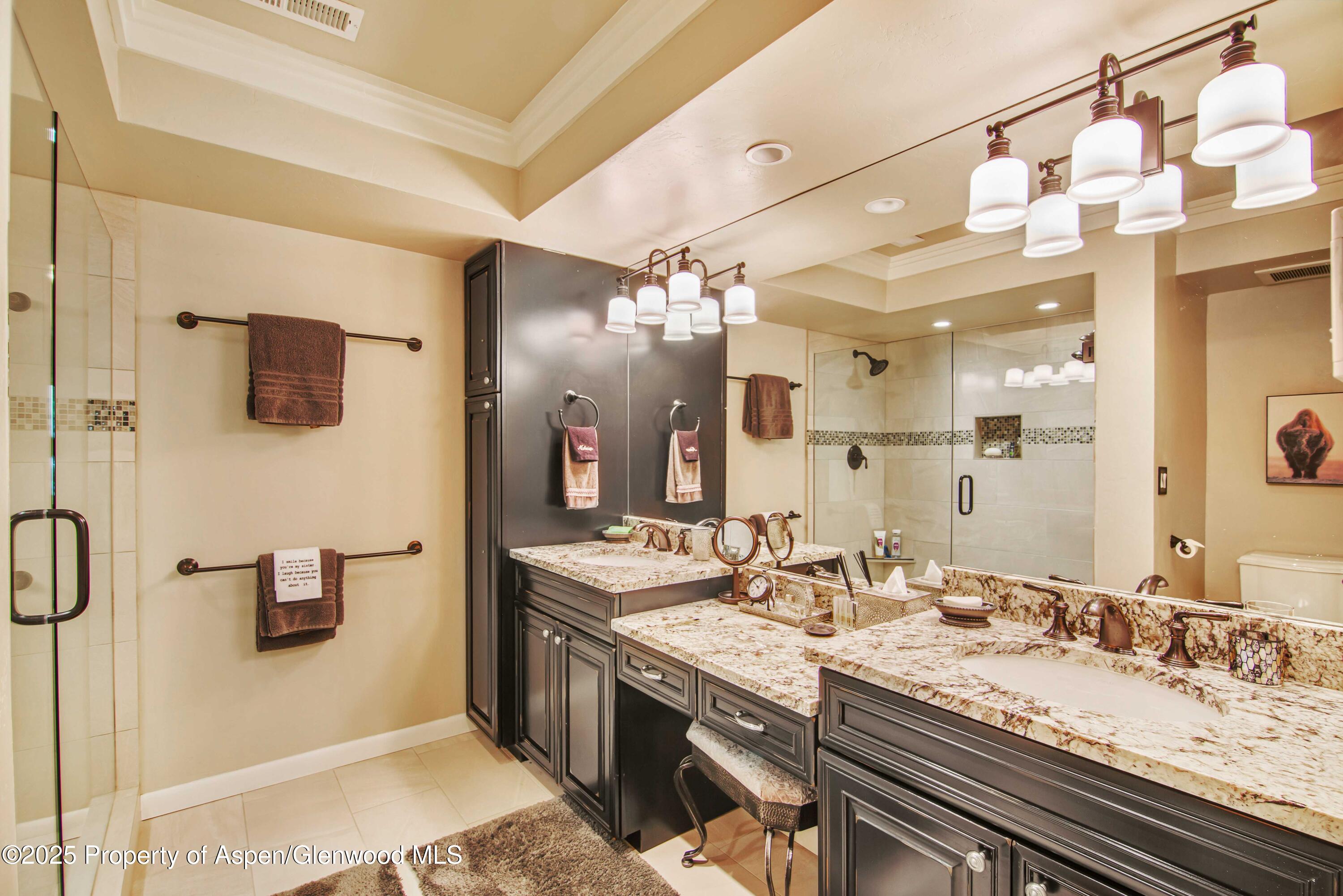 1637 Emma Spur Road Property Photo 34