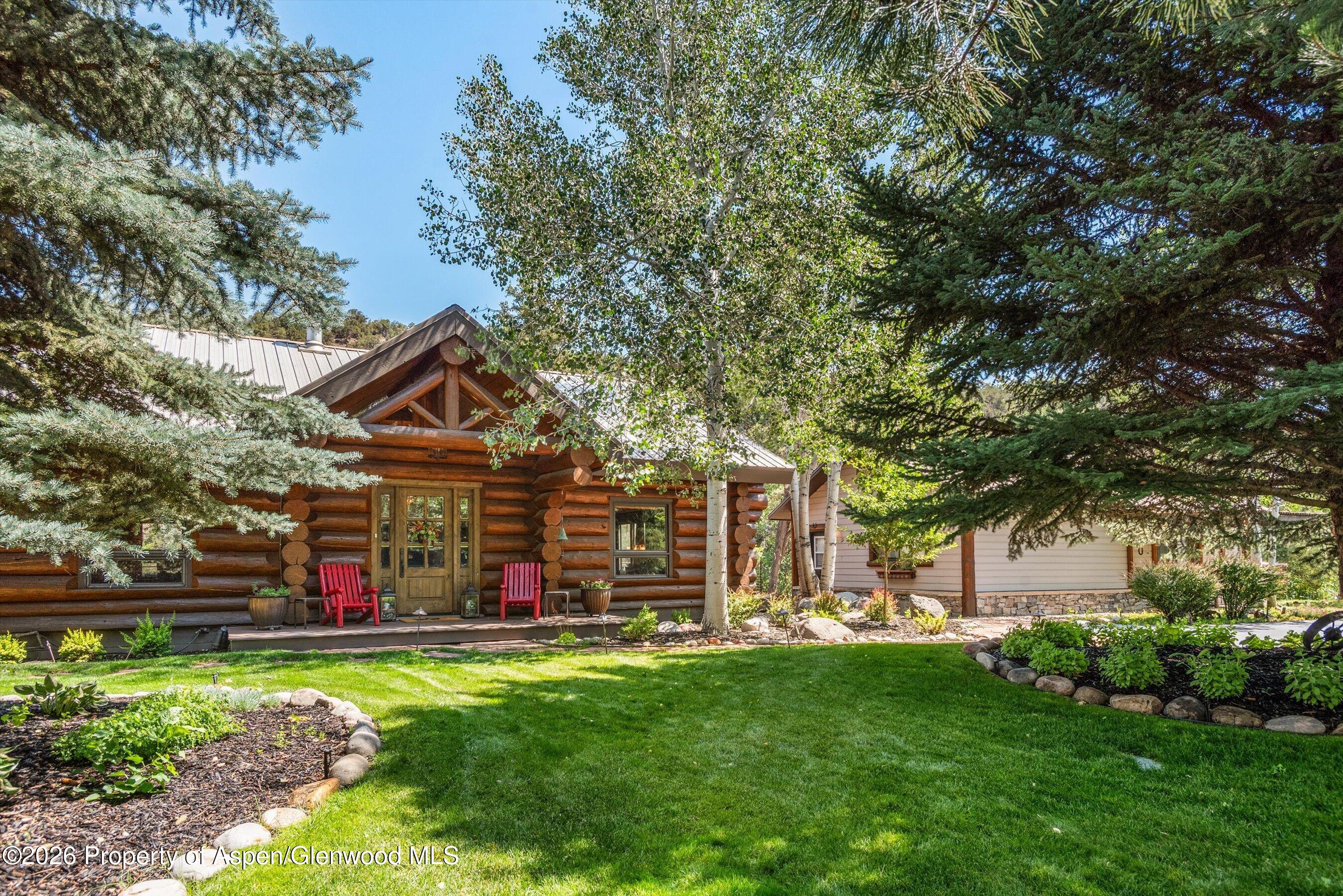 1637 Emma Spur Road Property Photo 48