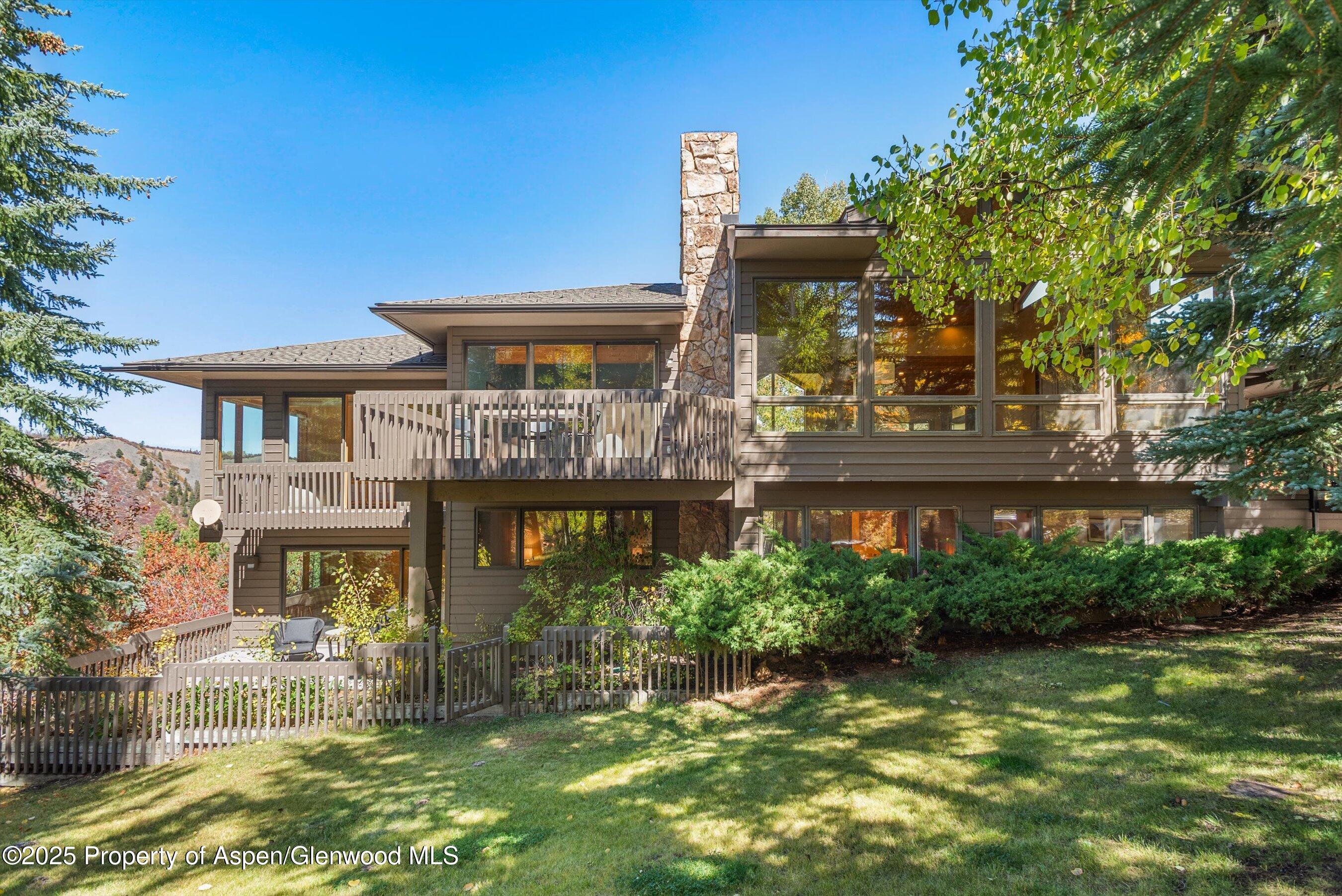 259 Deer Ridge Lane Property Photo 1