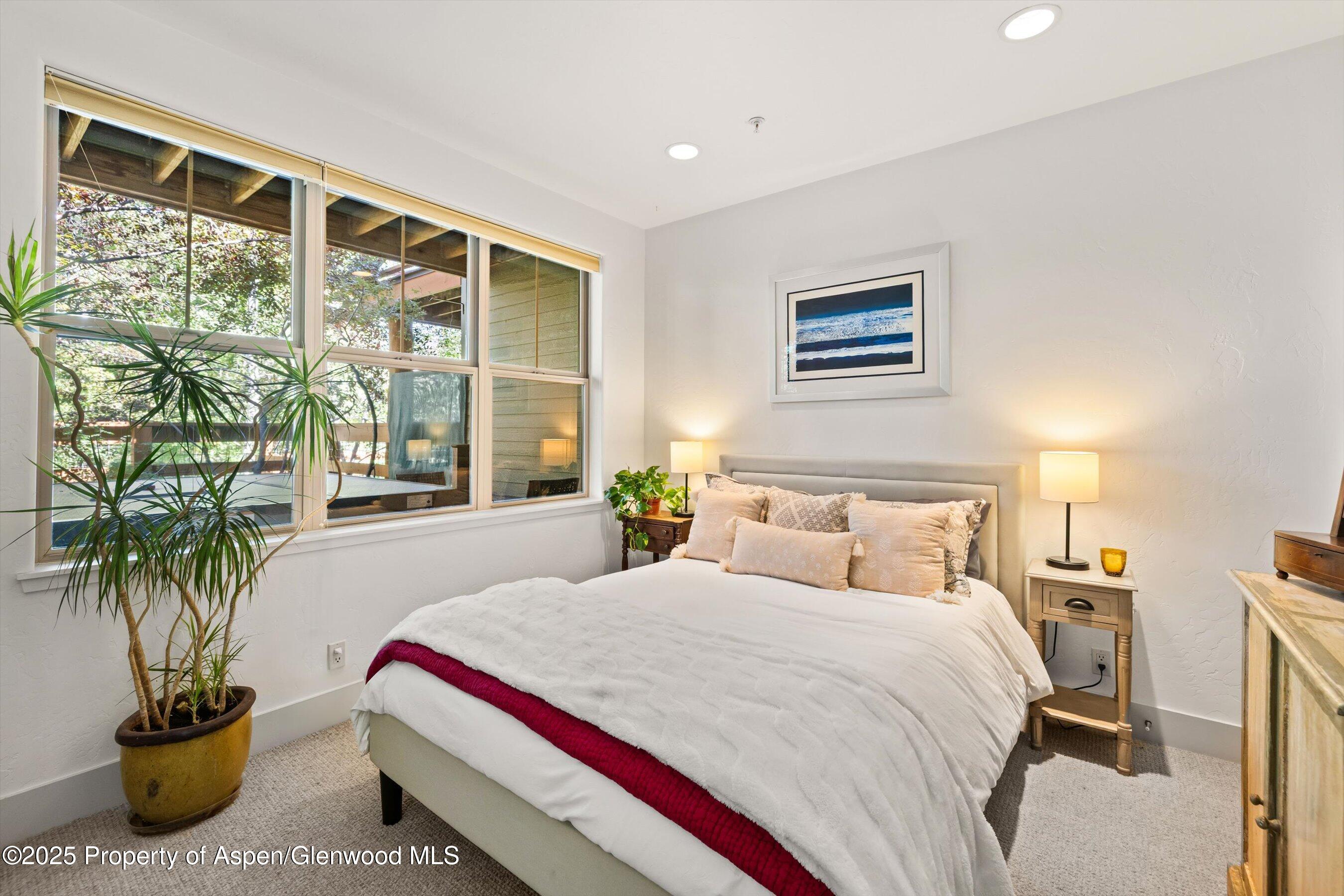 190313 Property Photo 27