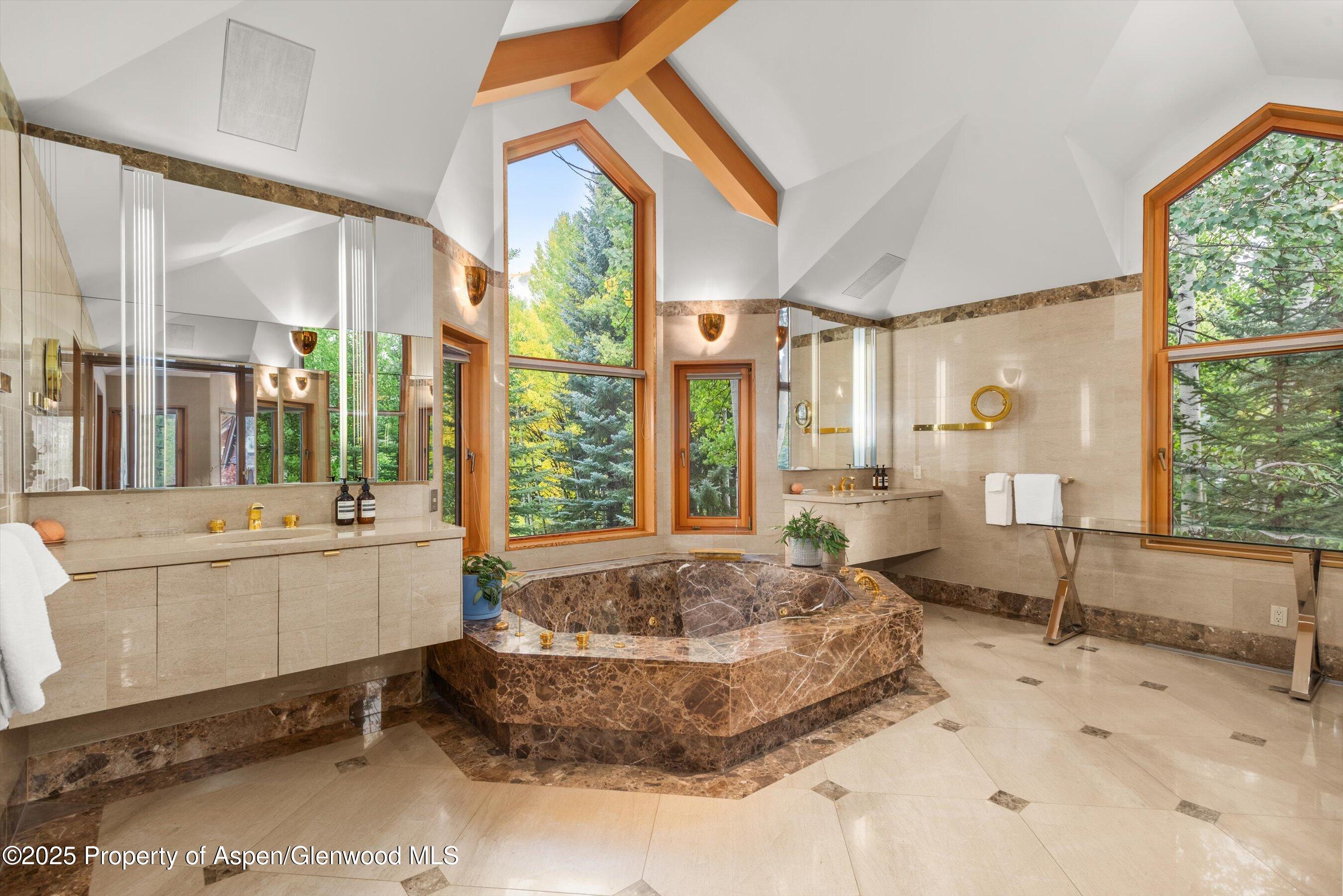 800 Roaring Fork Road Property Photo 16