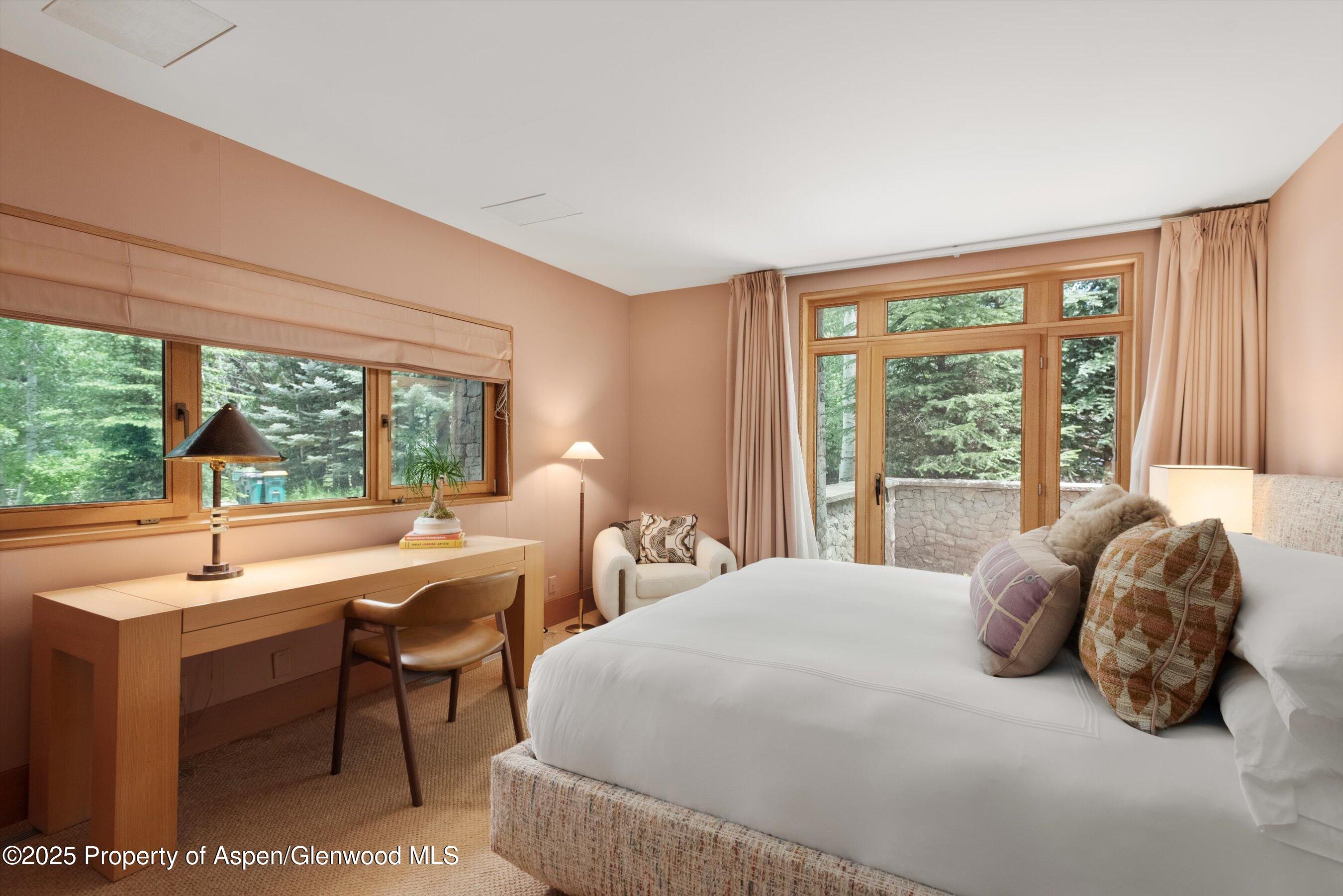 800 Roaring Fork Road Property Photo 32