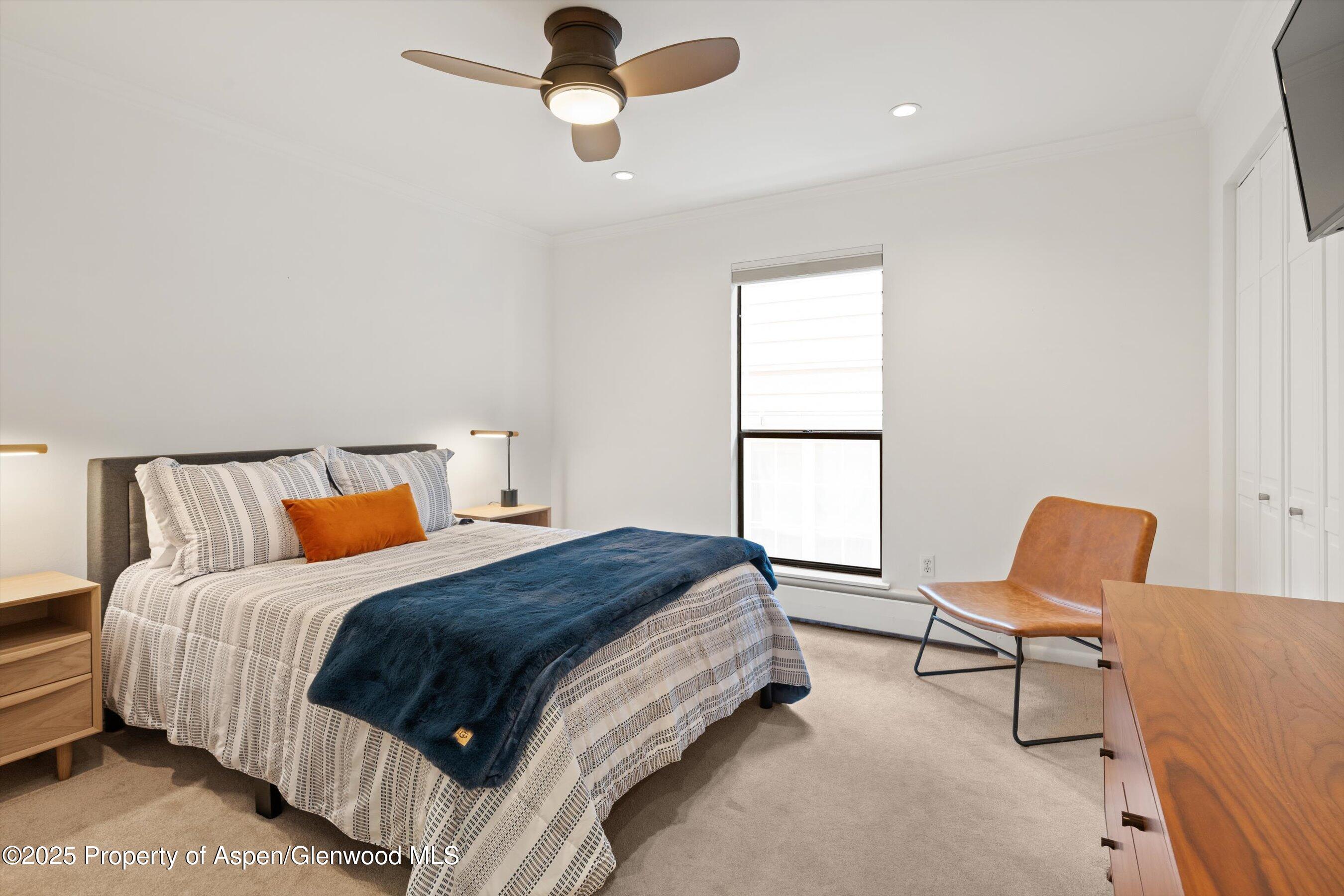 980 E Hyman Avenue 3 Property Photo 22
