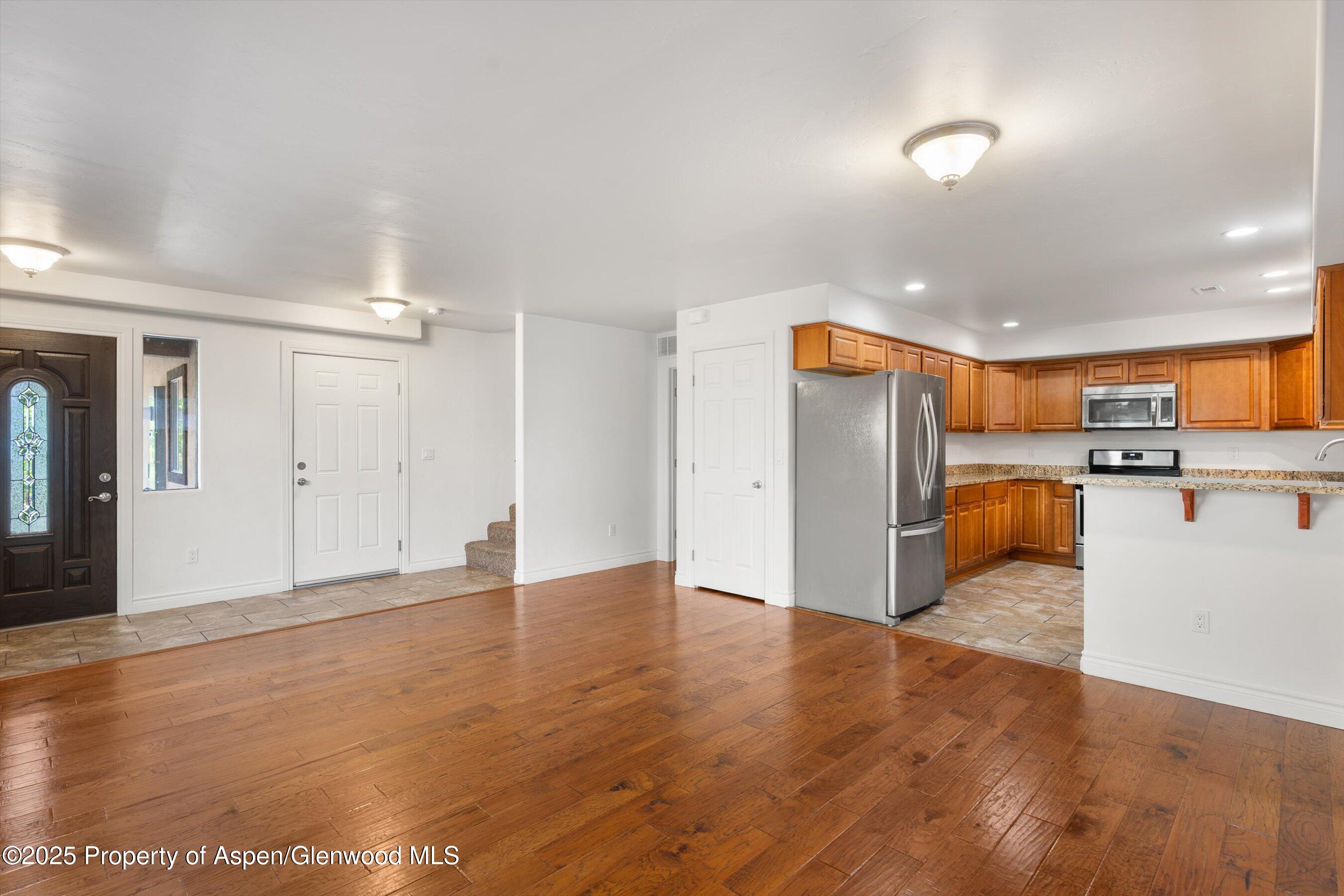 200 Castle Ridge Drive Property Photo 11