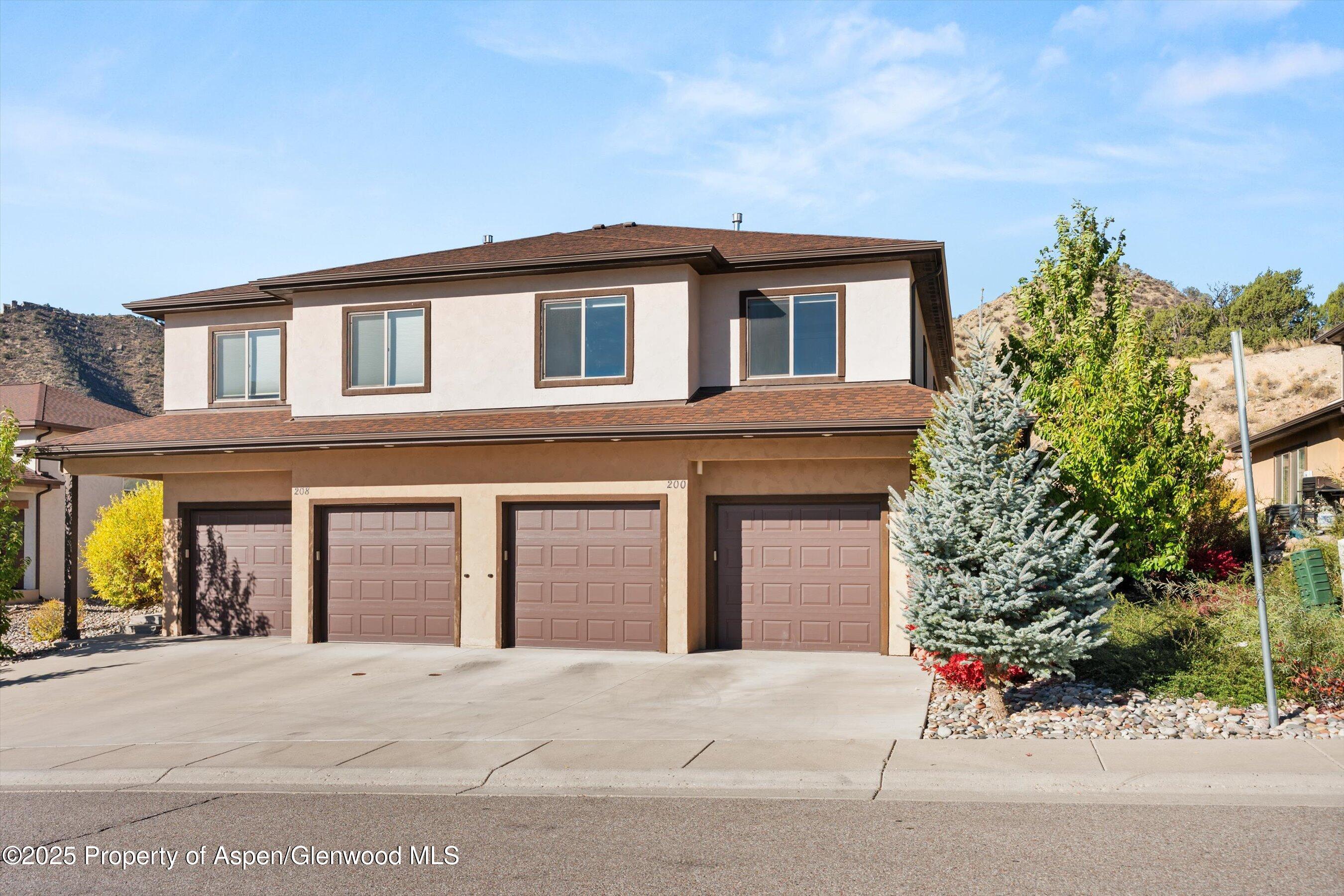 200 Castle Ridge Drive Property Photo 23