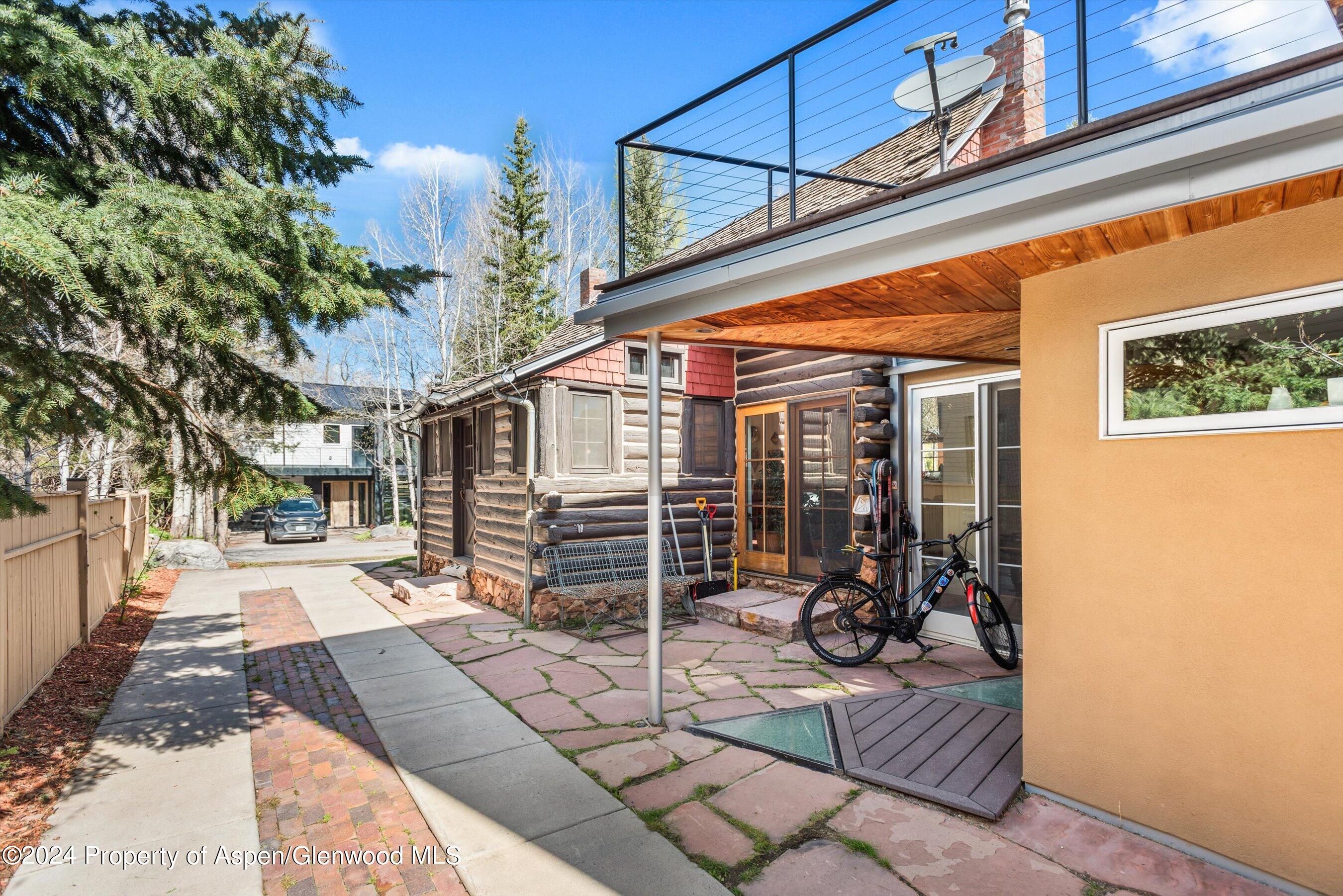 308 Park Avenue Property Photo 26