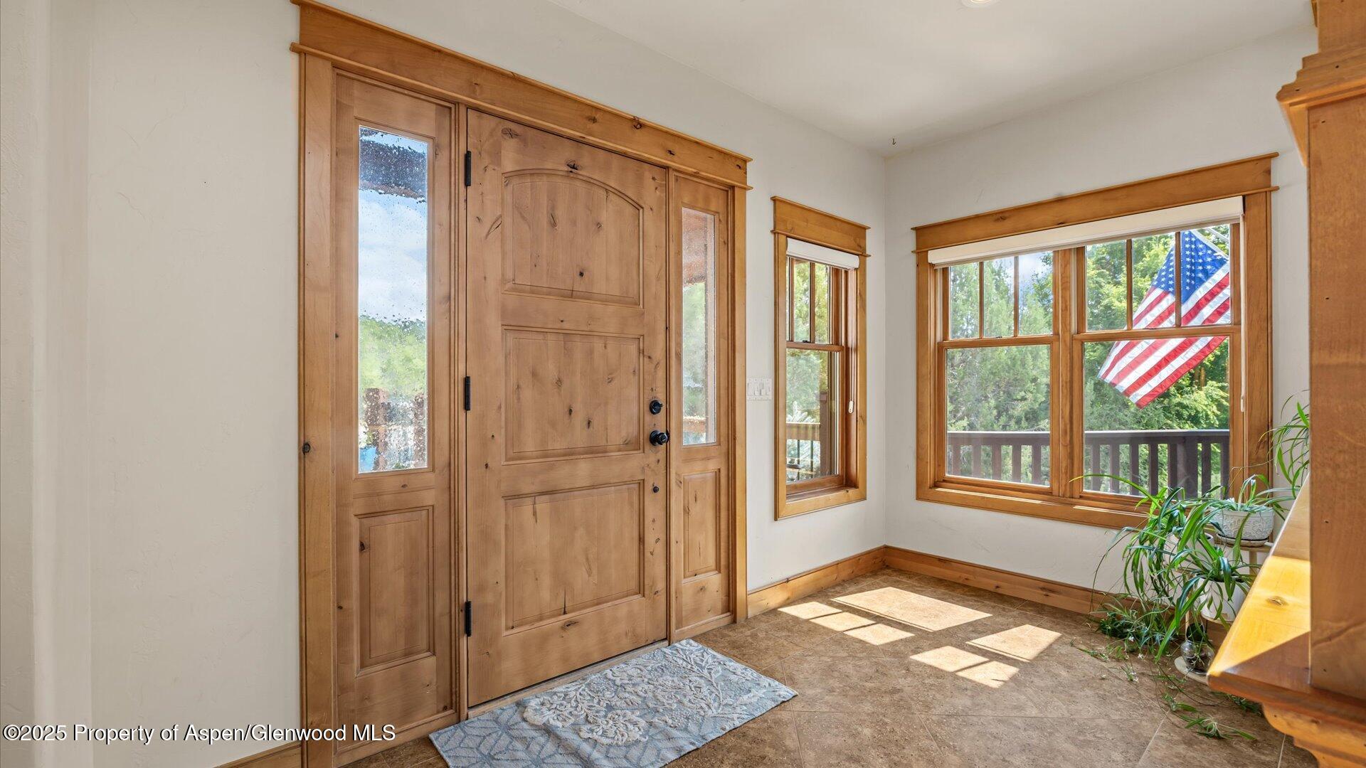 621 Elk Run Road Property Photo 4