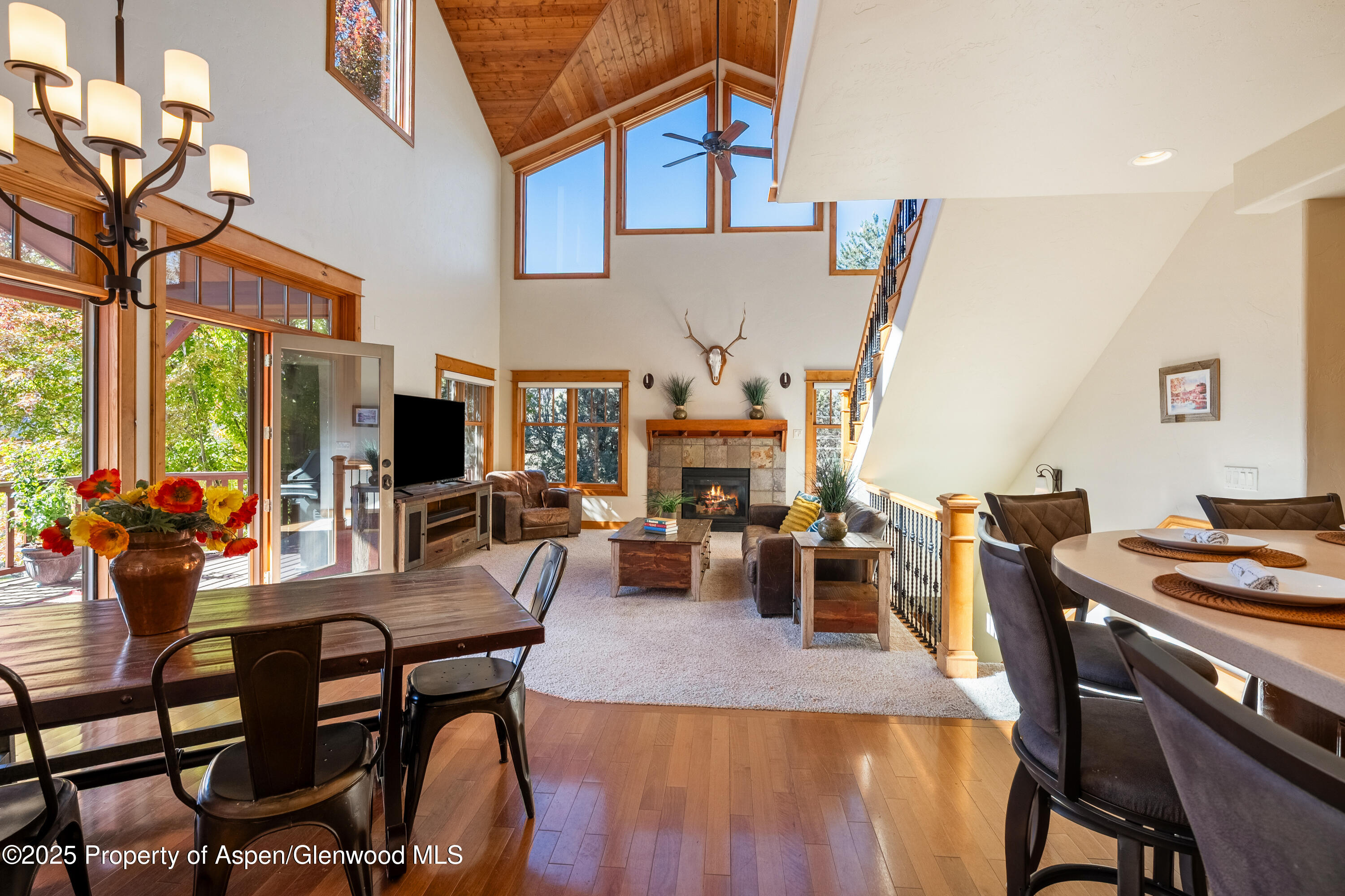 621 Elk Run Road Property Photo 5