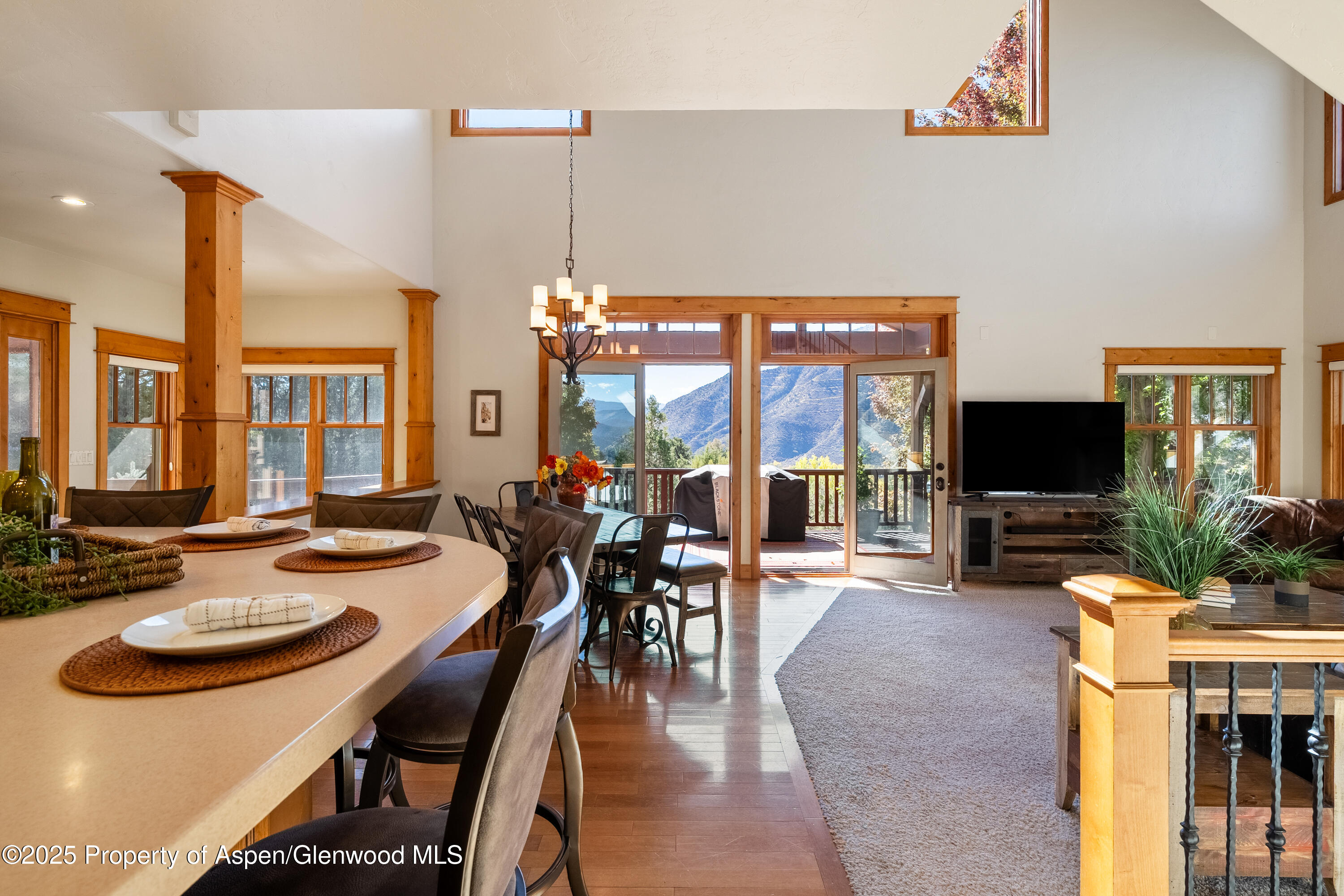 621 Elk Run Road Property Photo 8