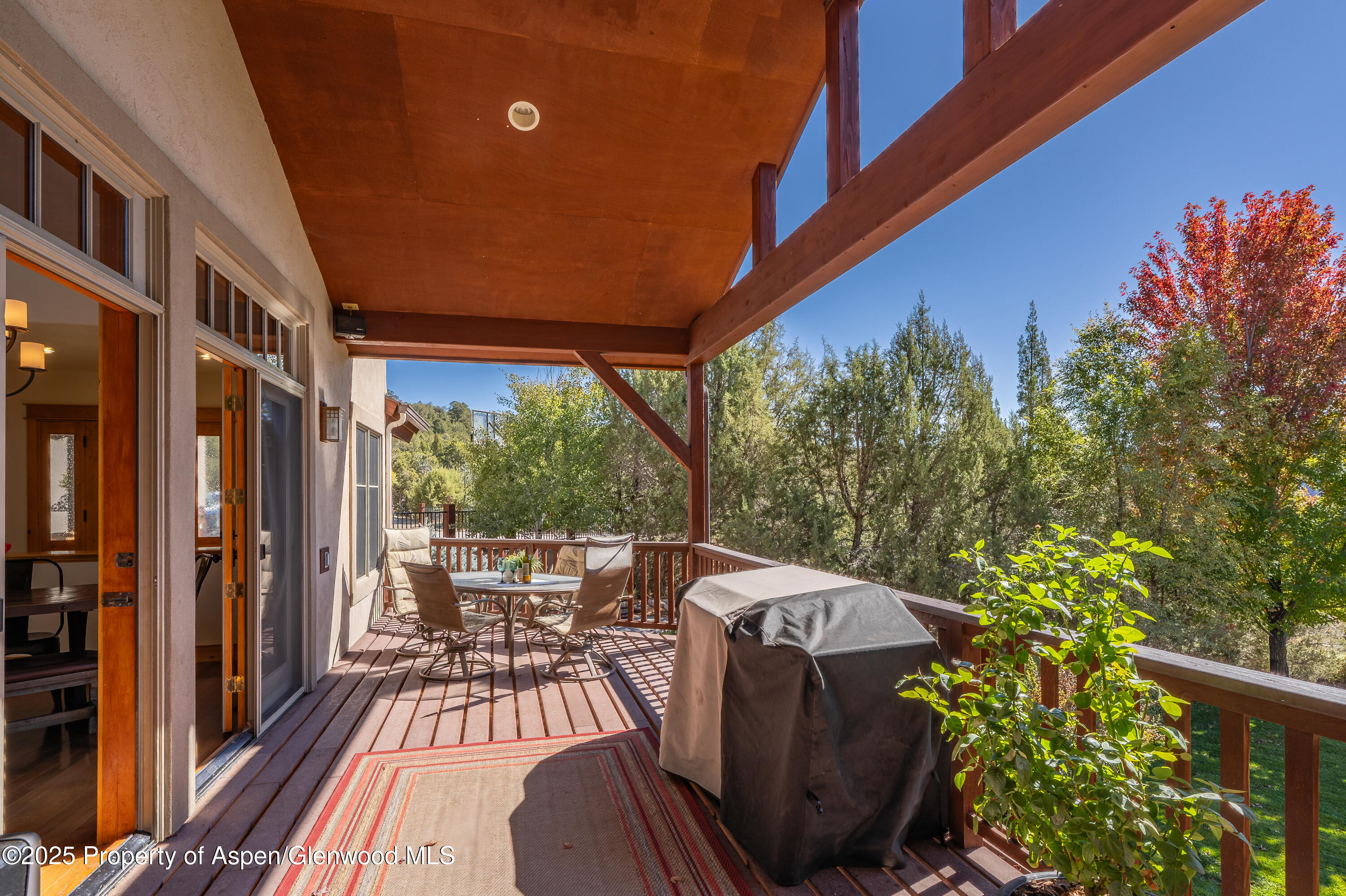 621 Elk Run Road Property Photo 13