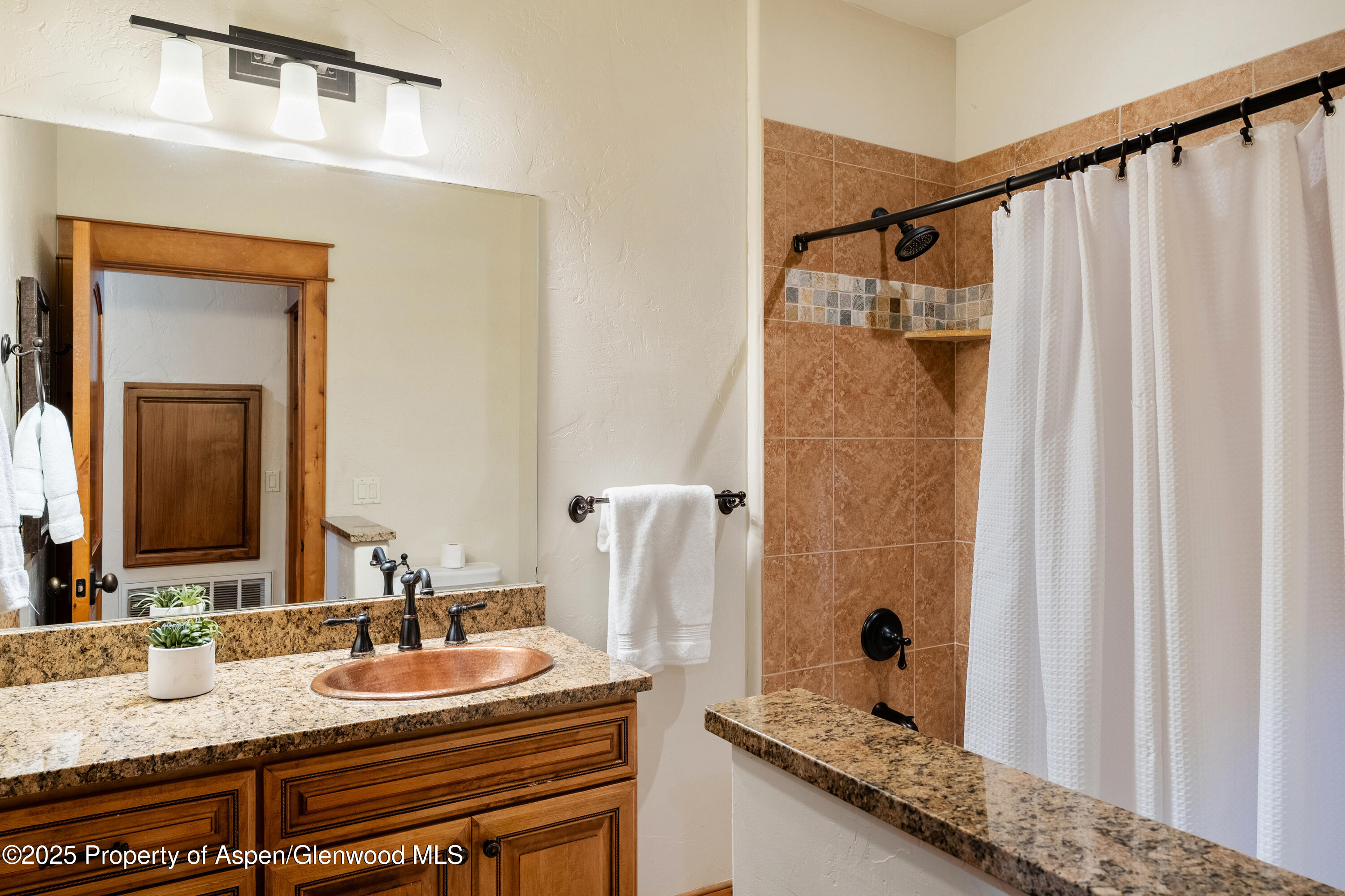 621 Elk Run Road Property Photo 22