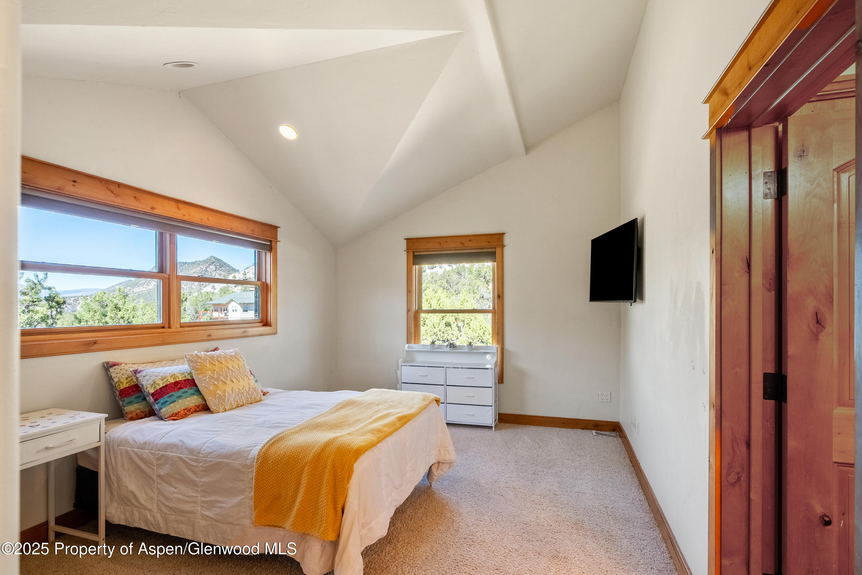 621 Elk Run Road Property Photo 31