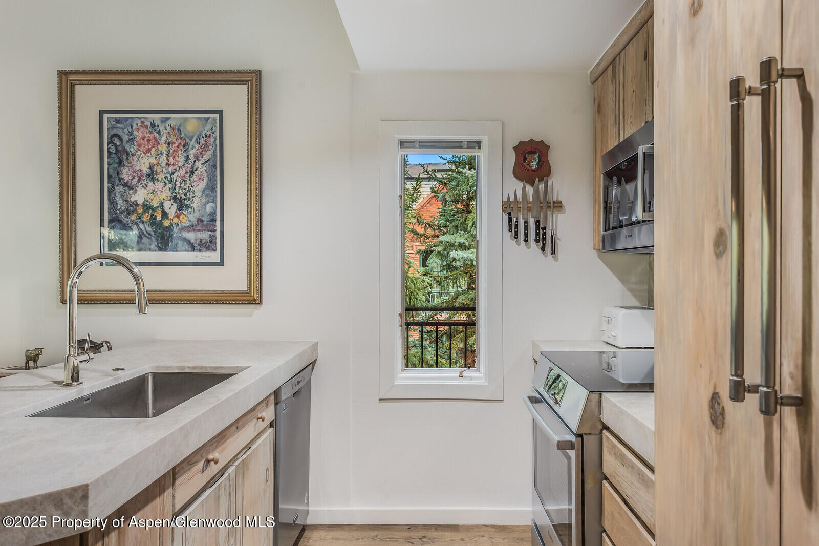 731 S Mill Street 3a Property Photo 6