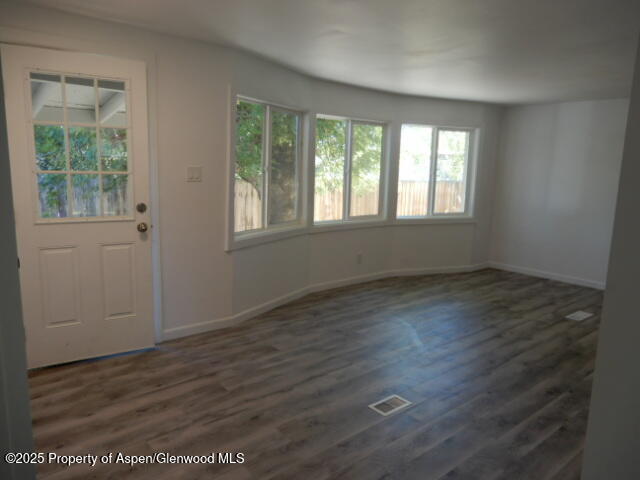 2955 Cedar Place Property Photo 3