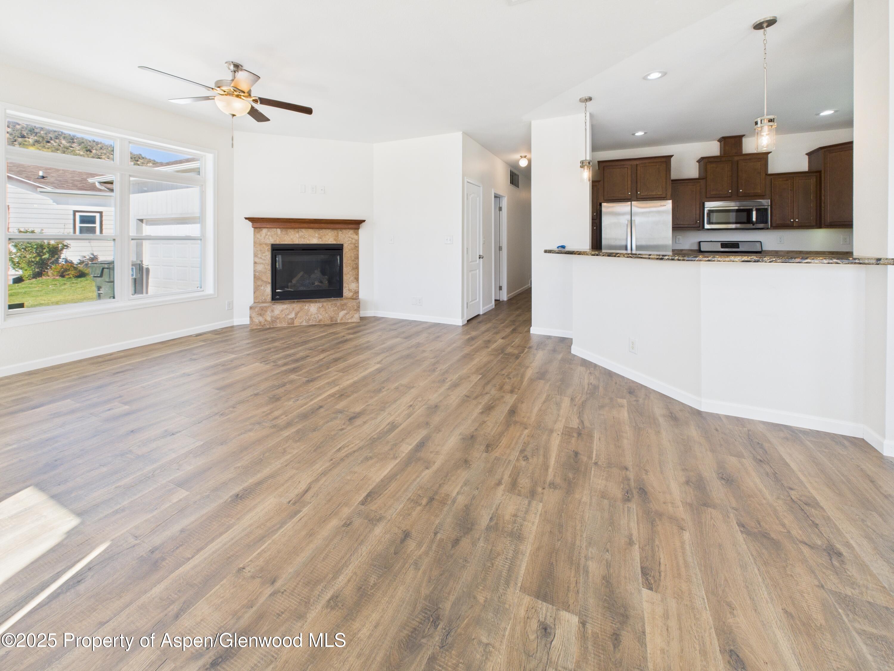 68 Salmon Loop Loop Property Photo 7