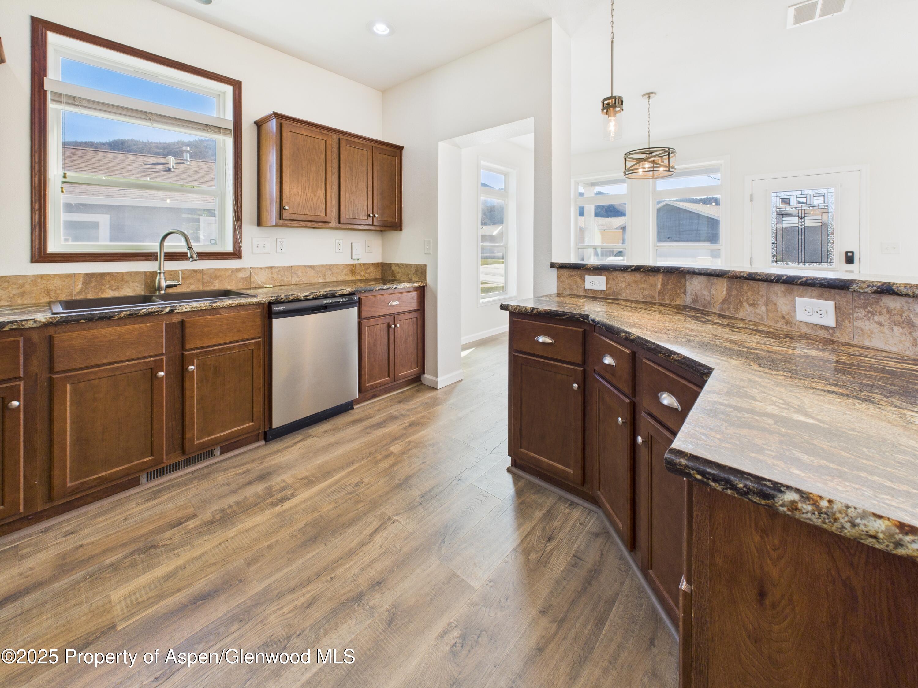 68 Salmon Loop Loop Property Photo 12