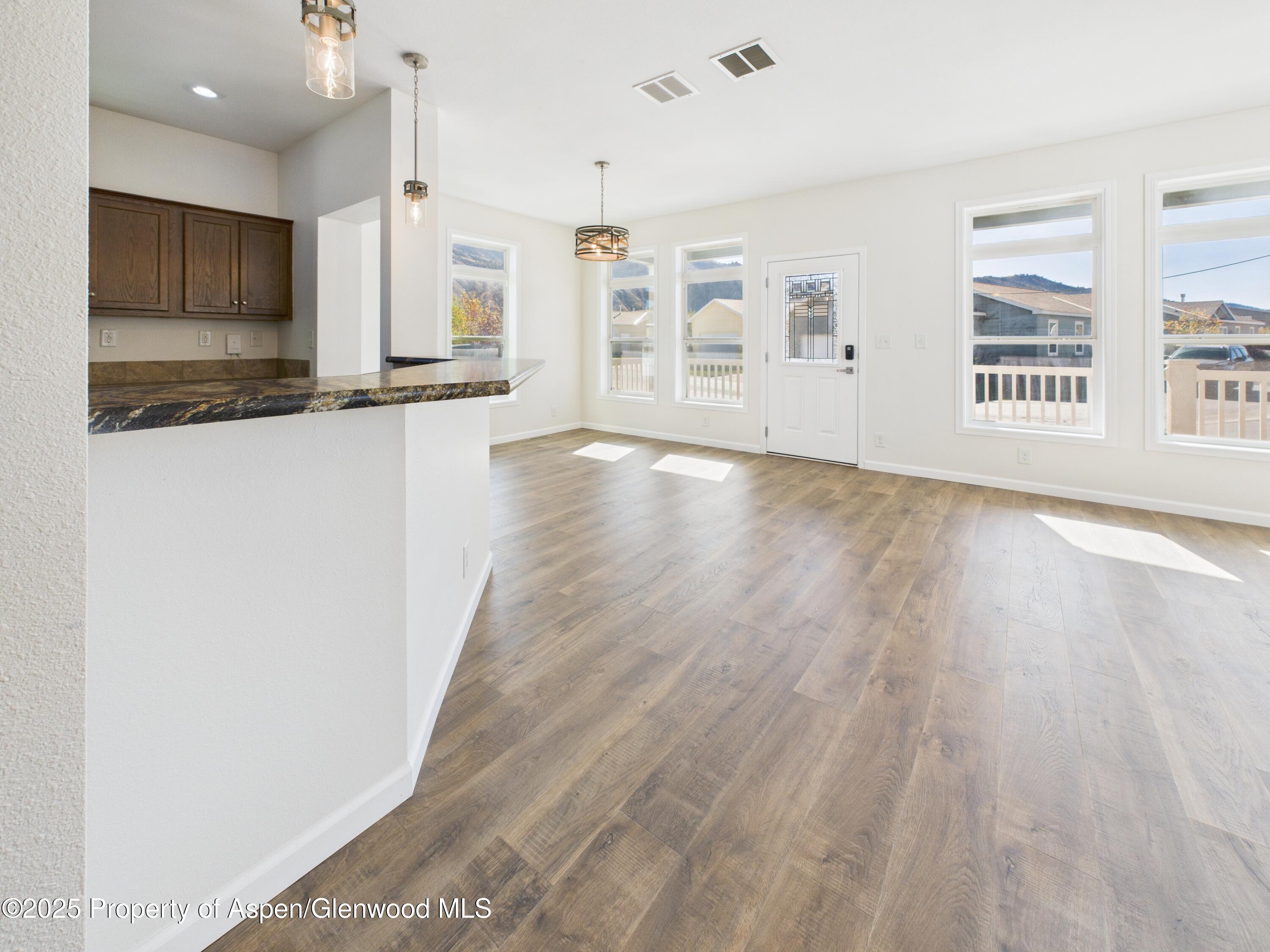 68 Salmon Loop Loop Property Photo 14