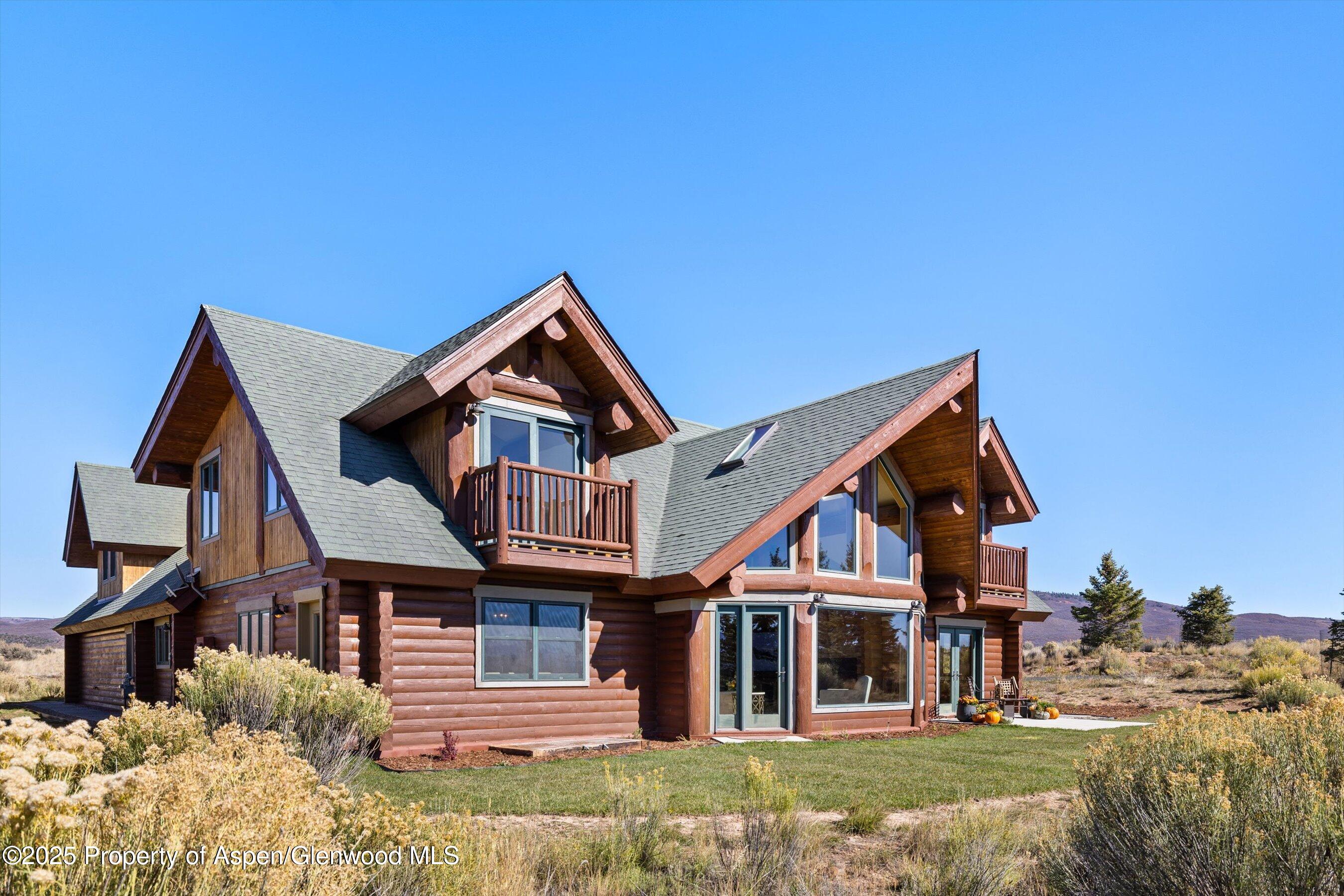 189 Wood Nymph Place Property Photo 3
