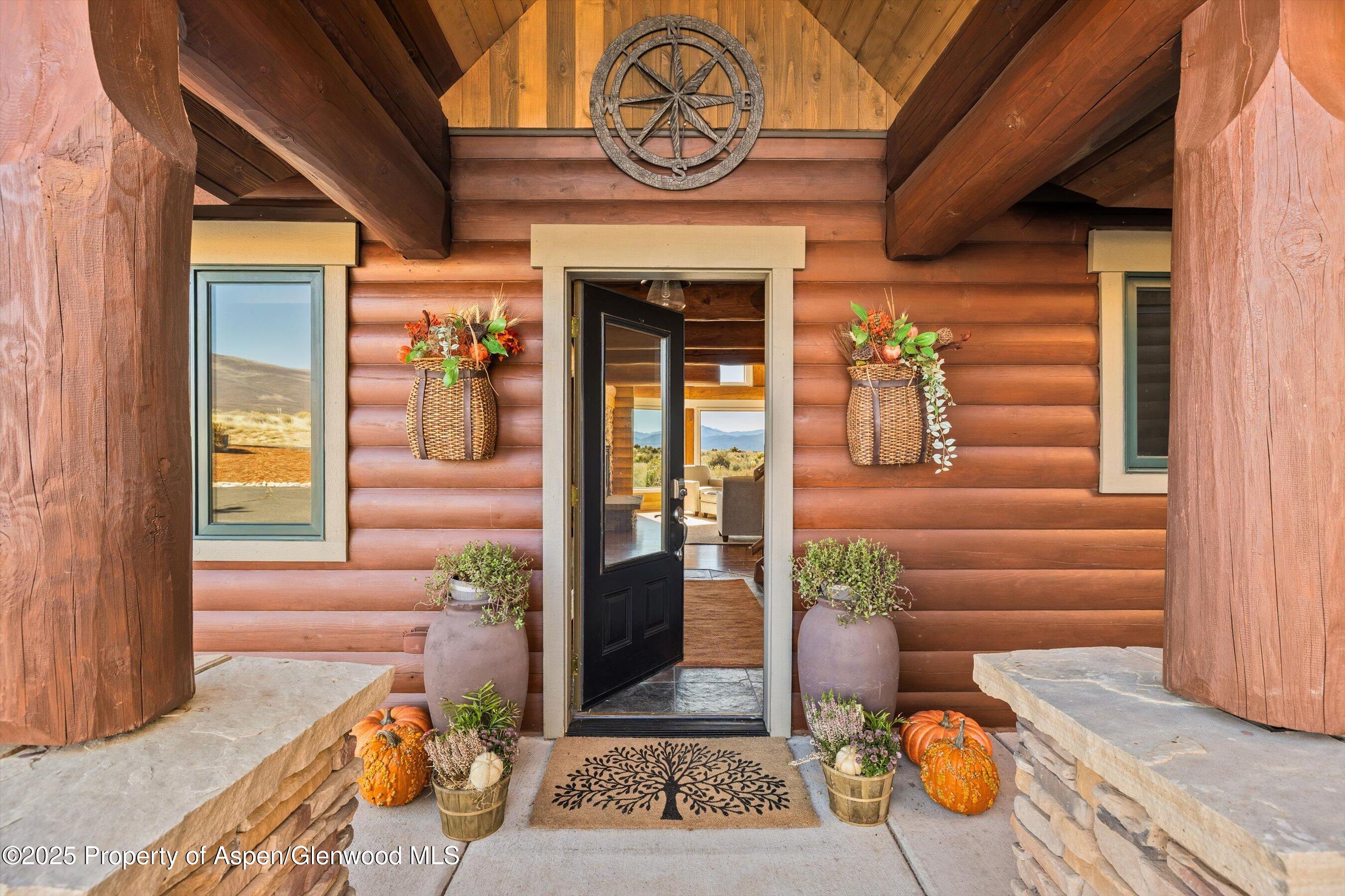 189 Wood Nymph Place Property Photo 6