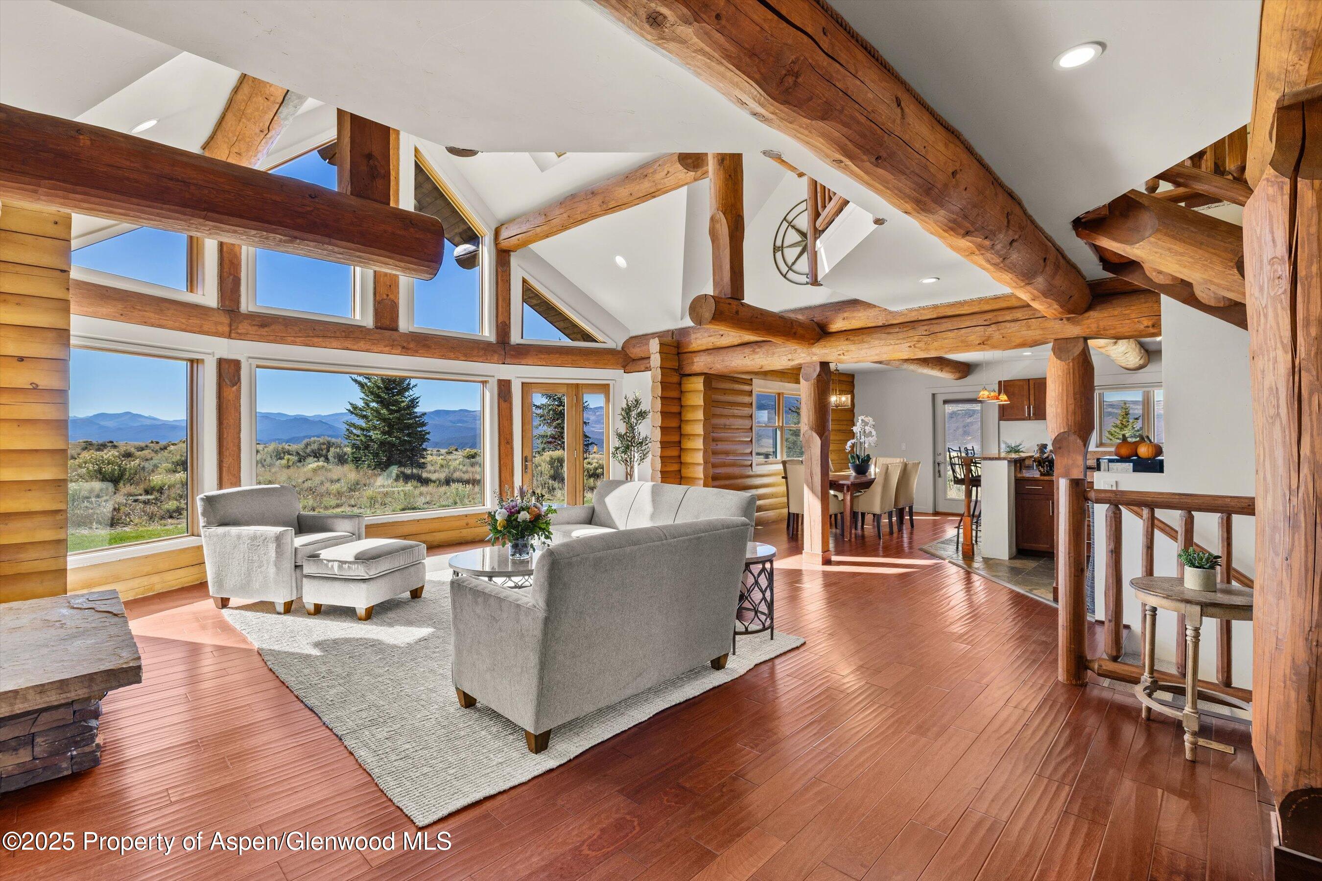 189 Wood Nymph Place Property Photo 8
