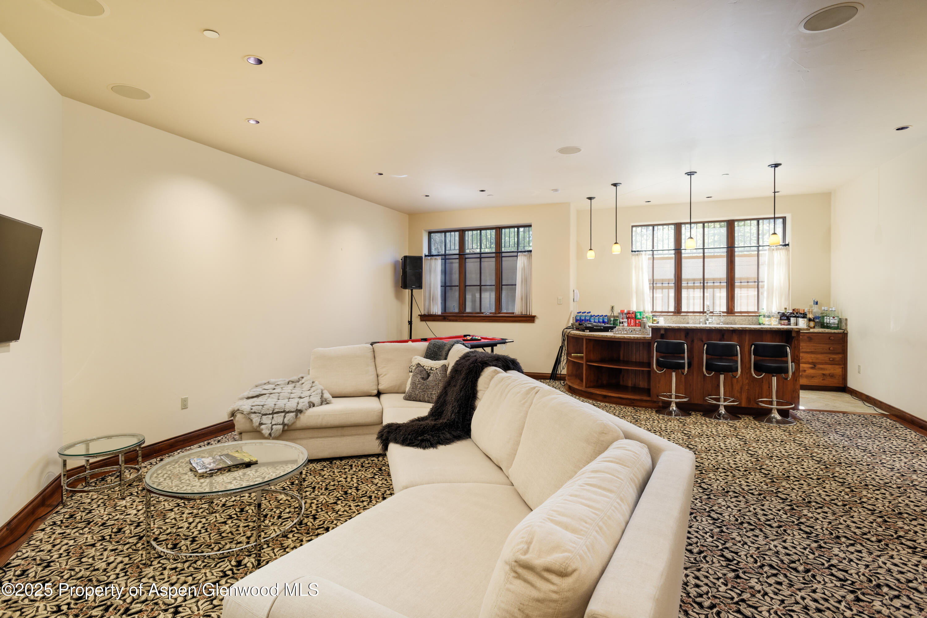 388 Exhibition Lane Property Photo 28