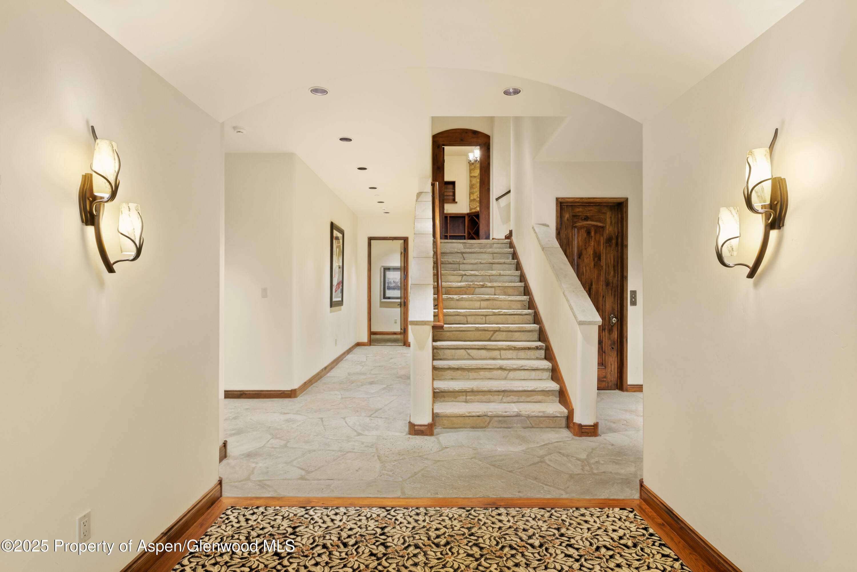 388 Exhibition Lane Property Photo 30