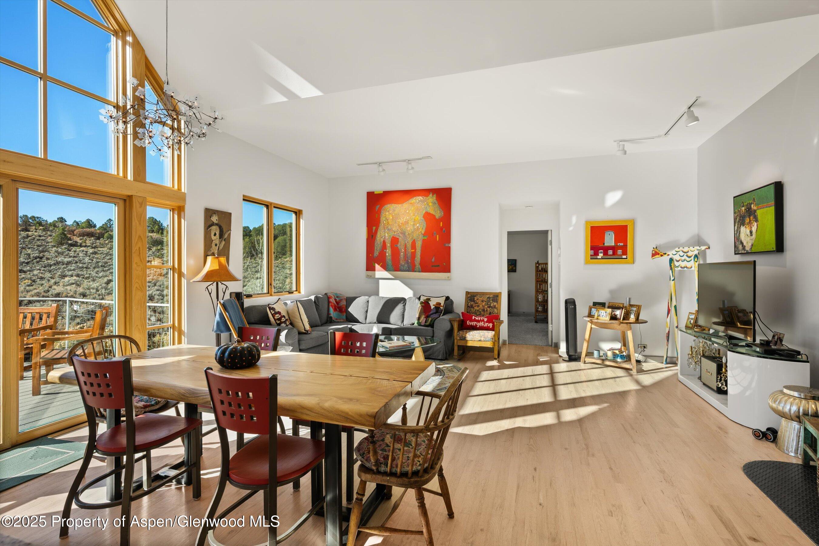 525 Cactus Flats Road Property Photo 6