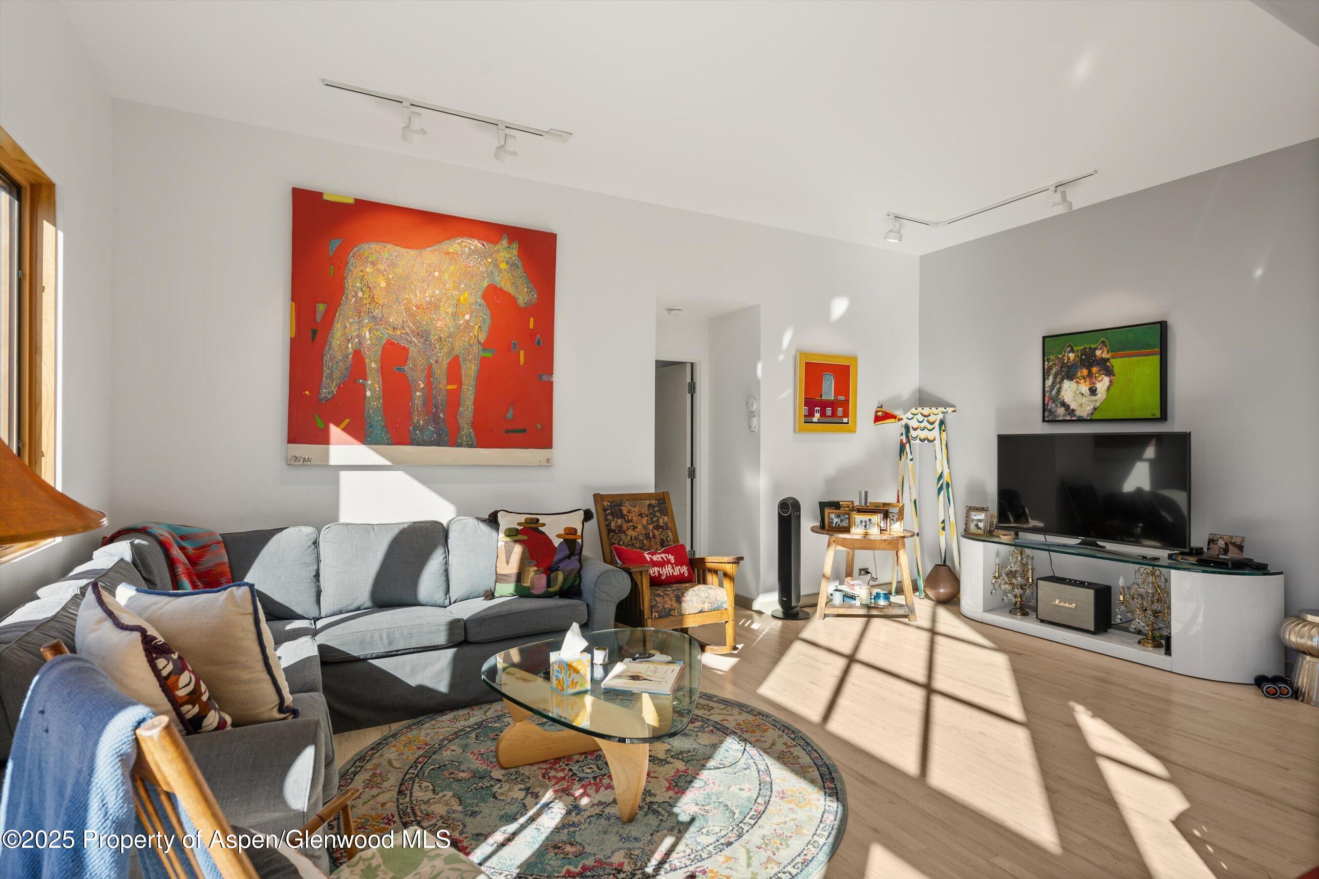 525 Cactus Flats Road Property Photo 8
