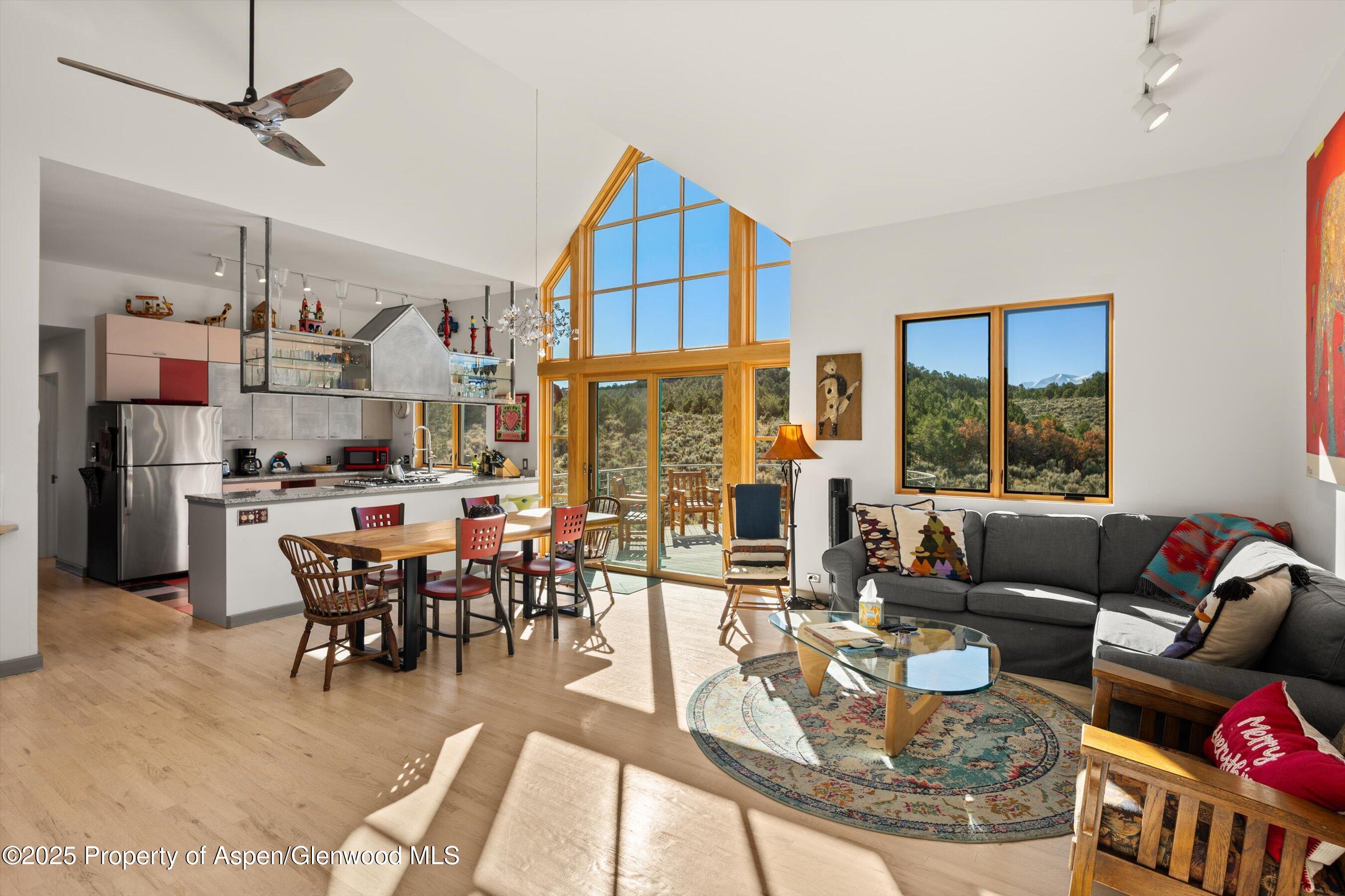 525 Cactus Flats Road Property Photo 10