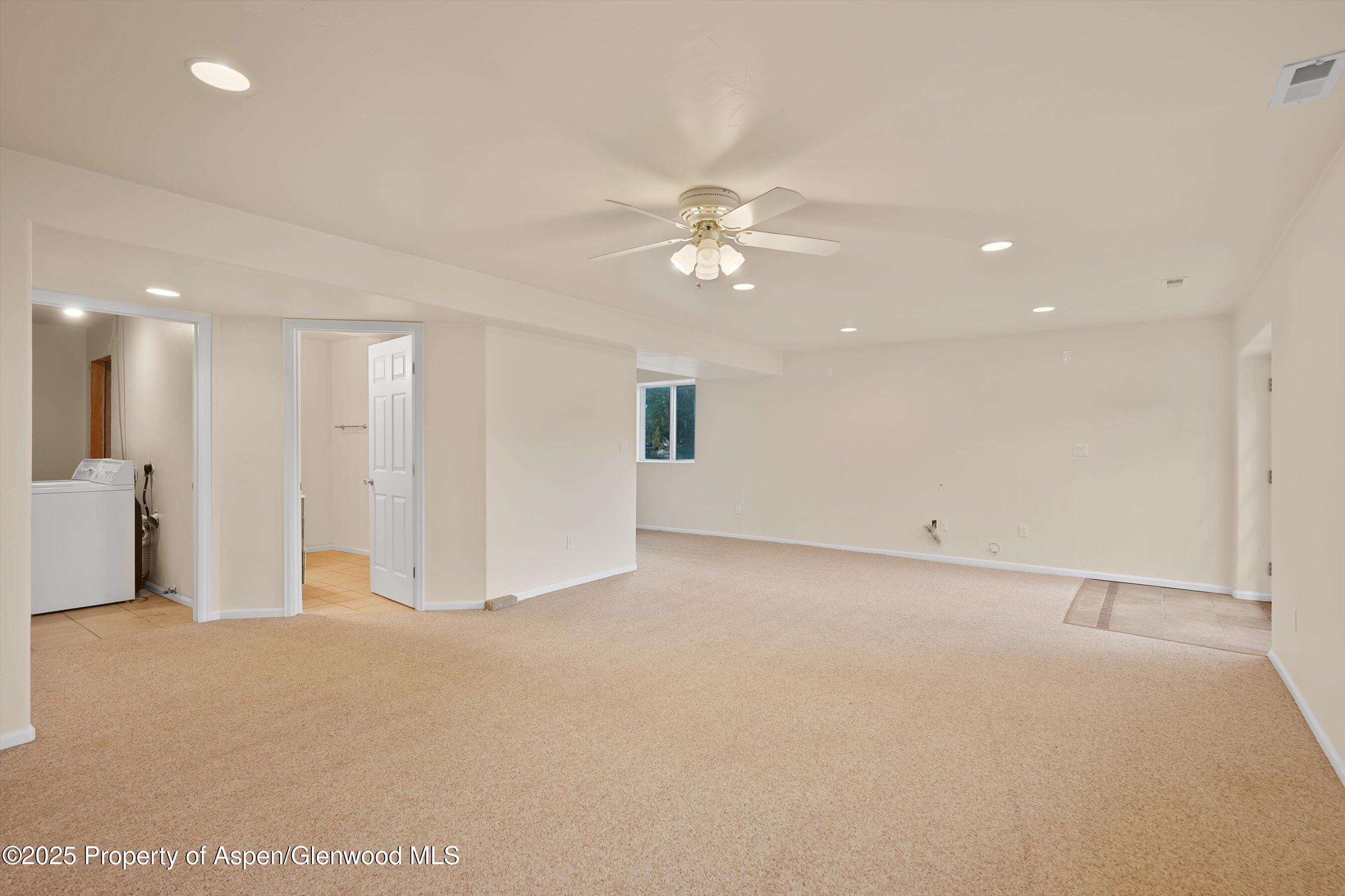 634 E First Street Property Photo 32