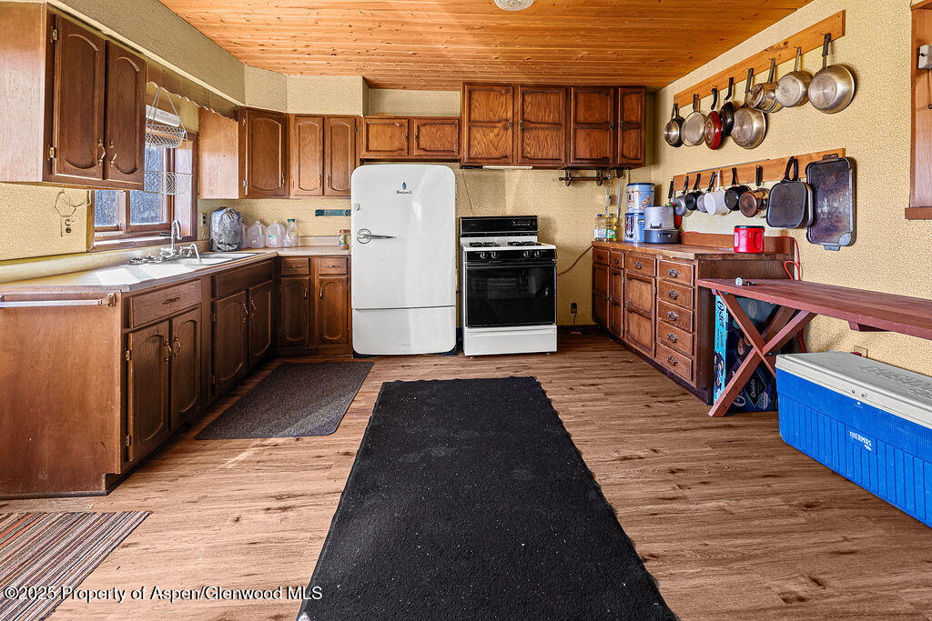 2950 Timberlane Drive Lots 554 & 555 Property Photo 9