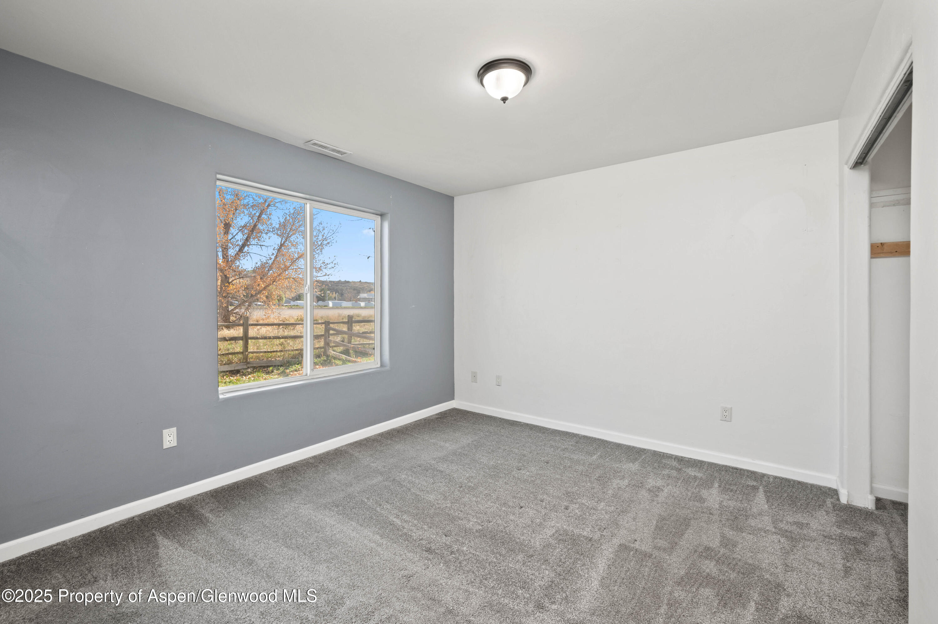 148 W 26th Street Property Photo 9